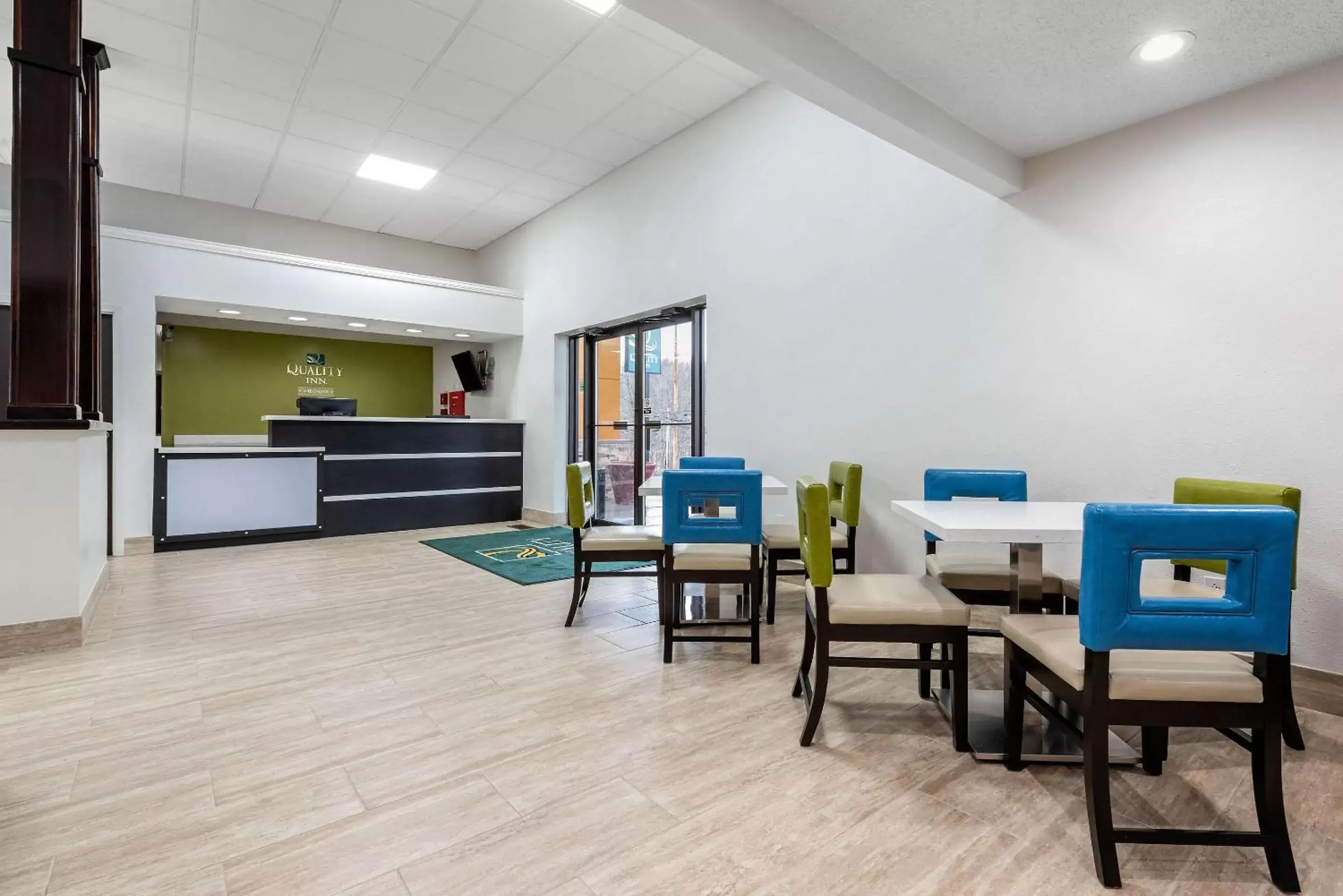 Lobby or reception in Quality Inn Lobby or reception in Quality Inn