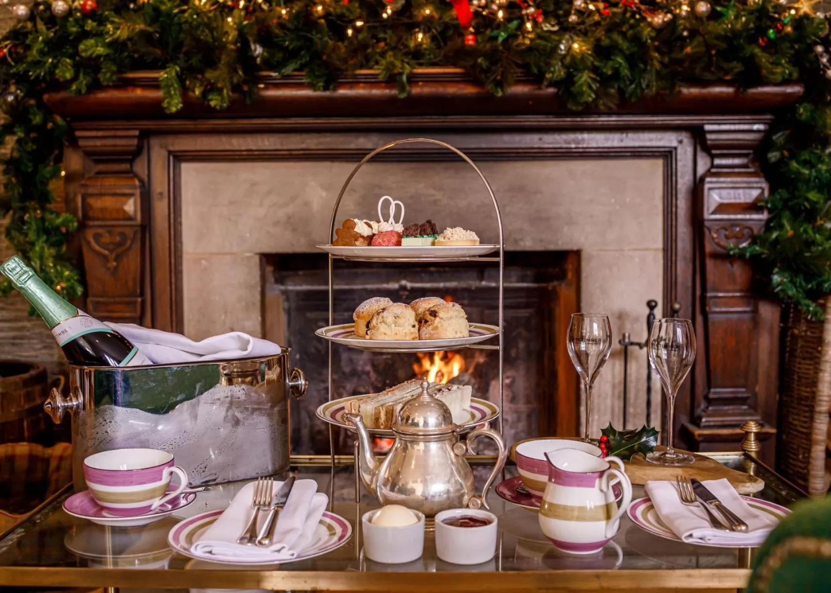 Restaurant/places to eat in Great Fosters - Near Windsor