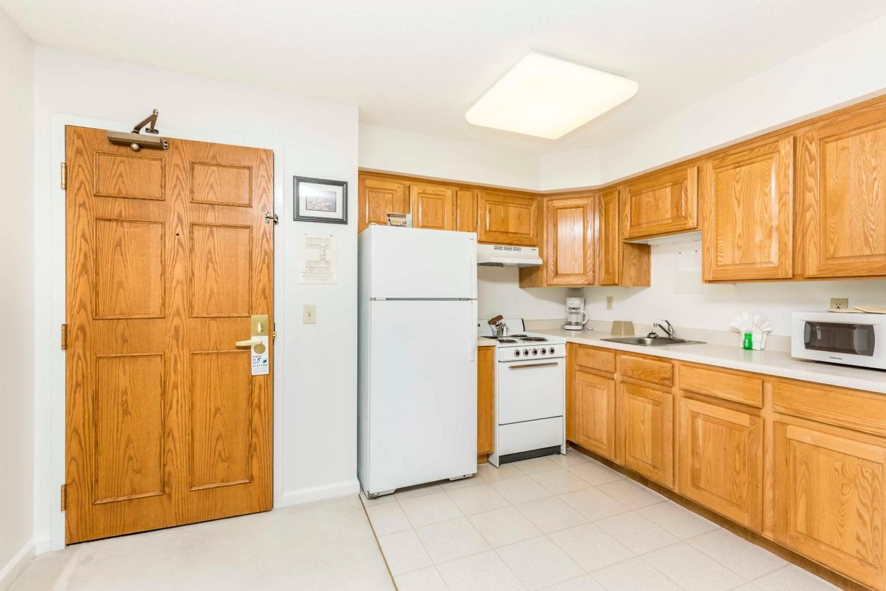 Kitchen or kitchenette, Kitchen/Kitchenette in Mojave Edge