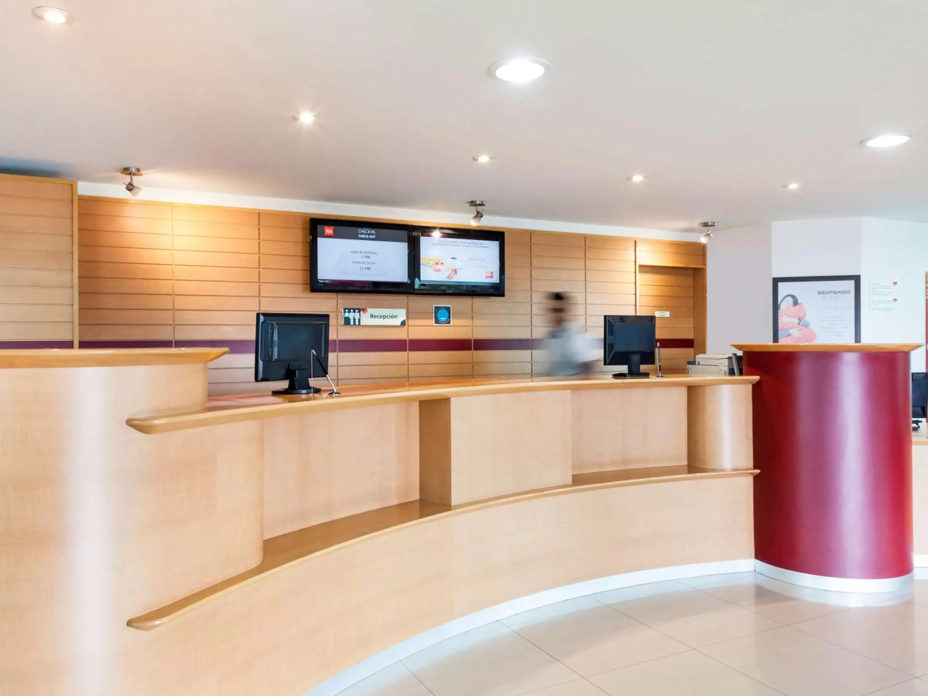 Property building, Lobby/Reception in Ibis Aguascalientes Norte