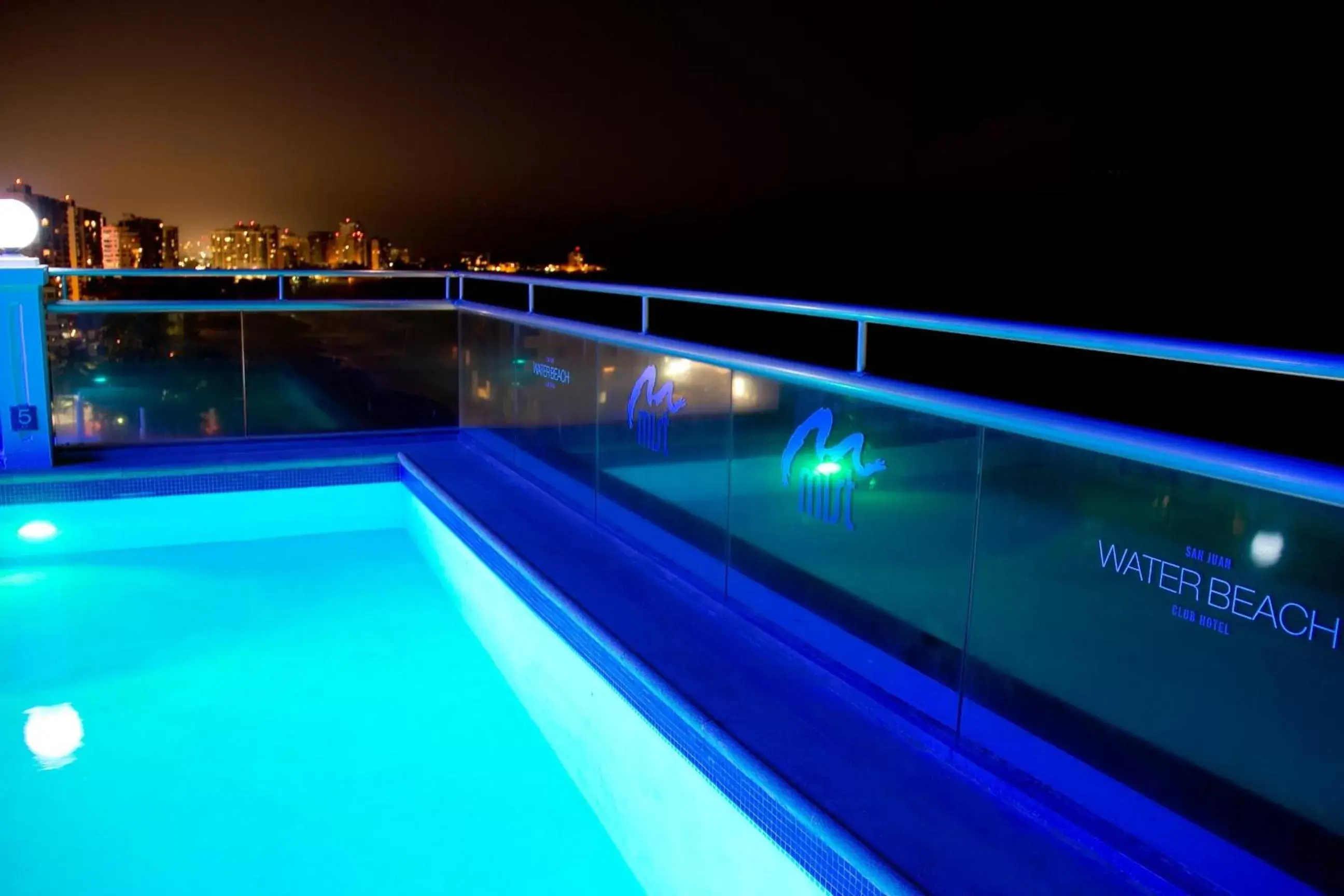 Swimming Pool in San Juan Water & Beach Club Hotel