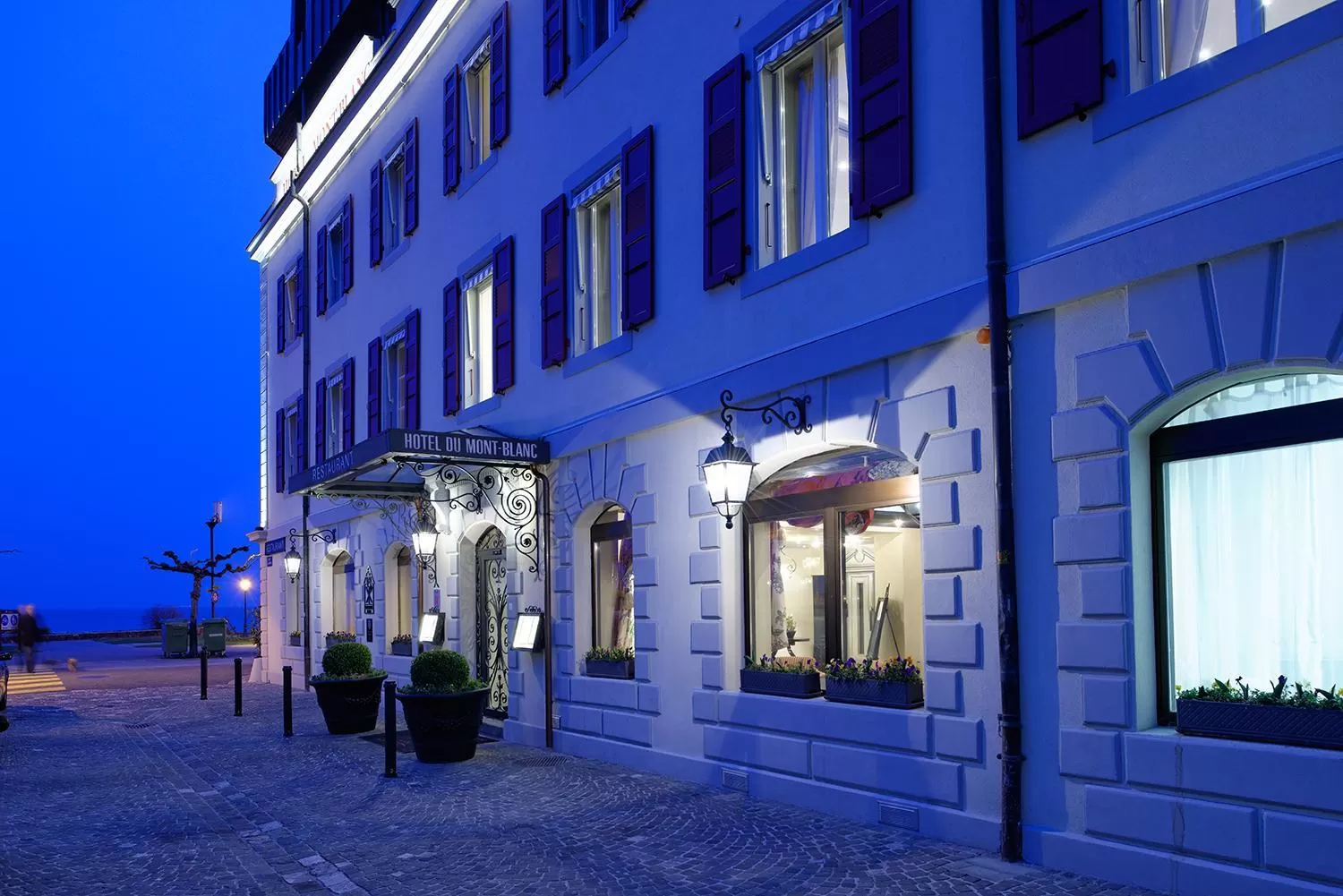 Property building in Romantik Hotel Mont Blanc au Lac