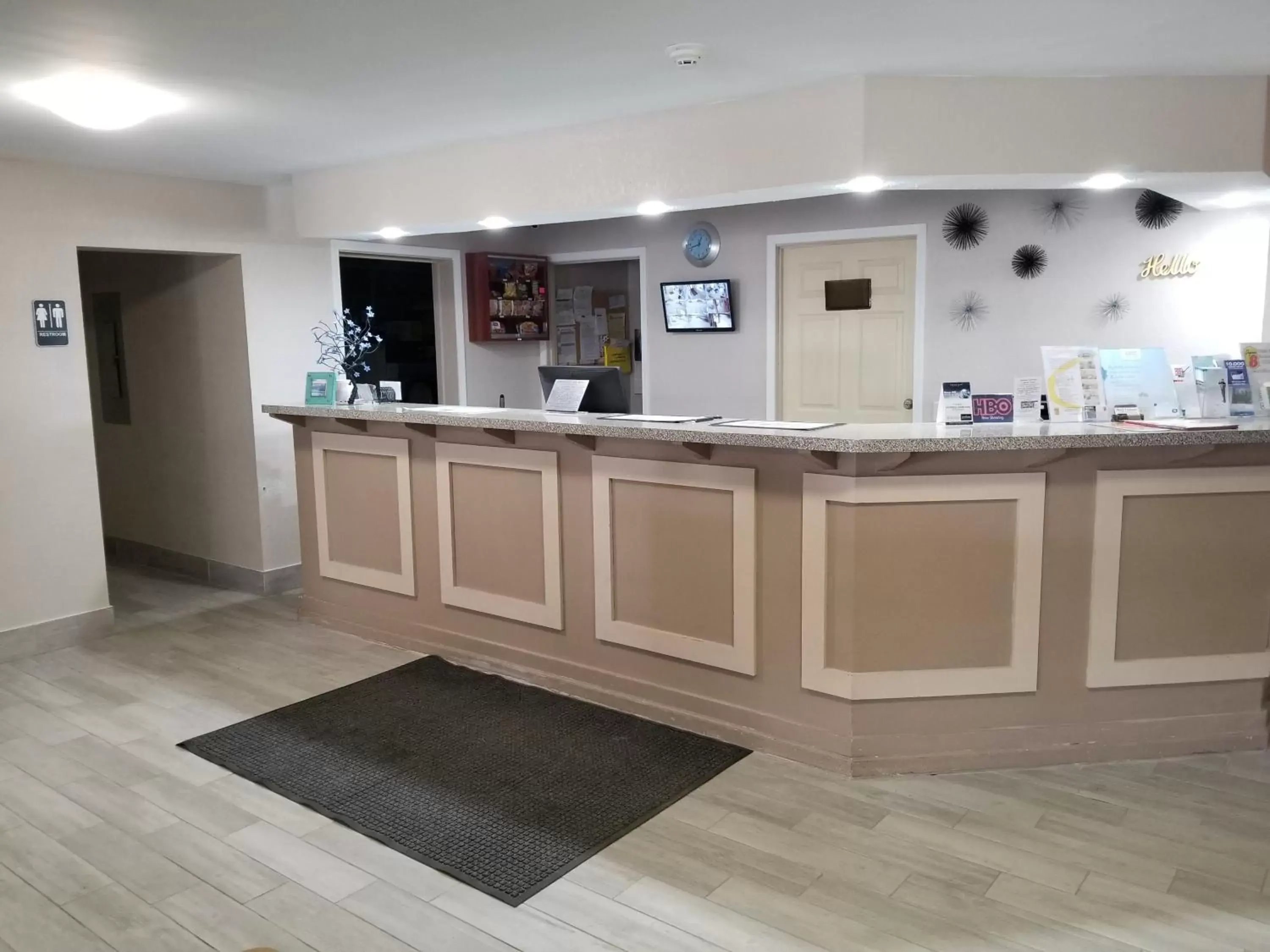 Lobby or reception, Lobby/Reception in Super 8 by Wyndham Marysville