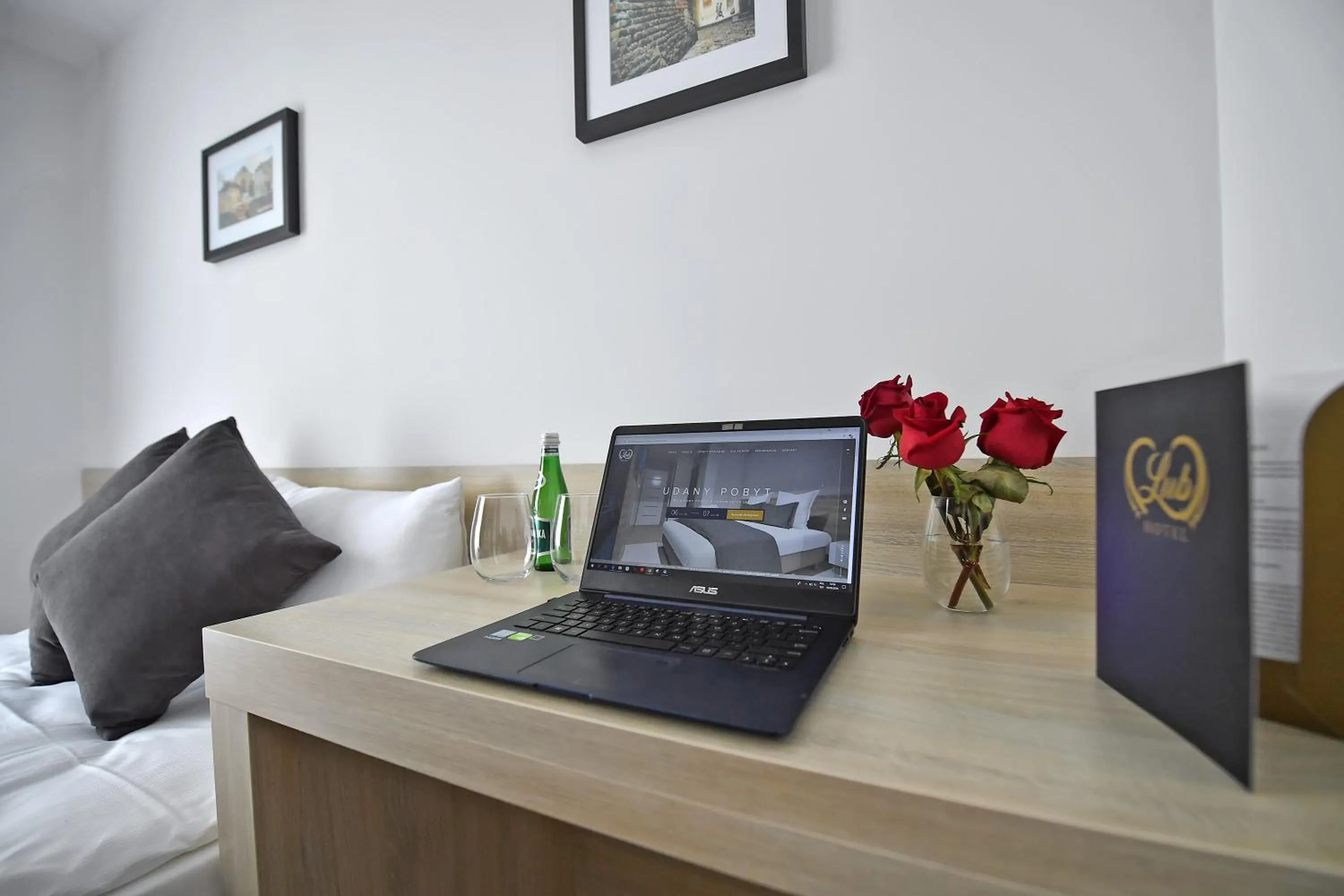 Business facilities, Bed in Lubhotel