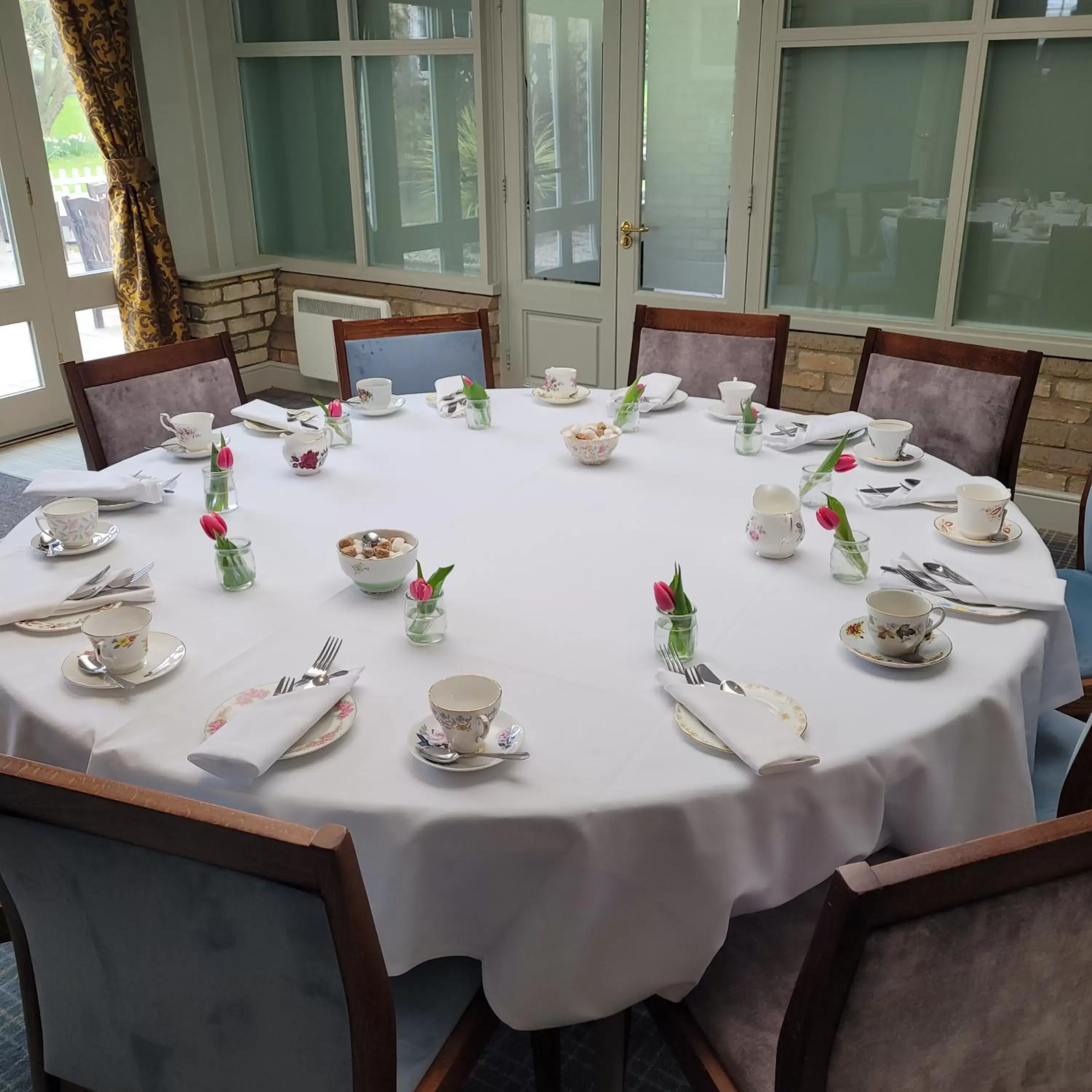 Coffee/tea facilities, Restaurant/Places to Eat in Quy Mill Hotel & Spa, Cambridge