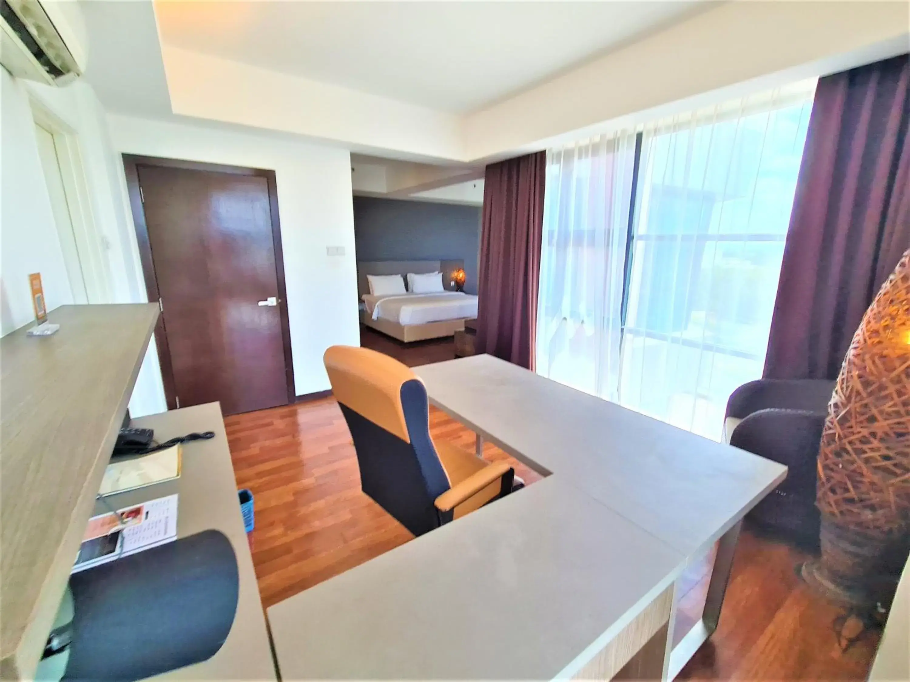 Nexus Regency Suites & Hotel