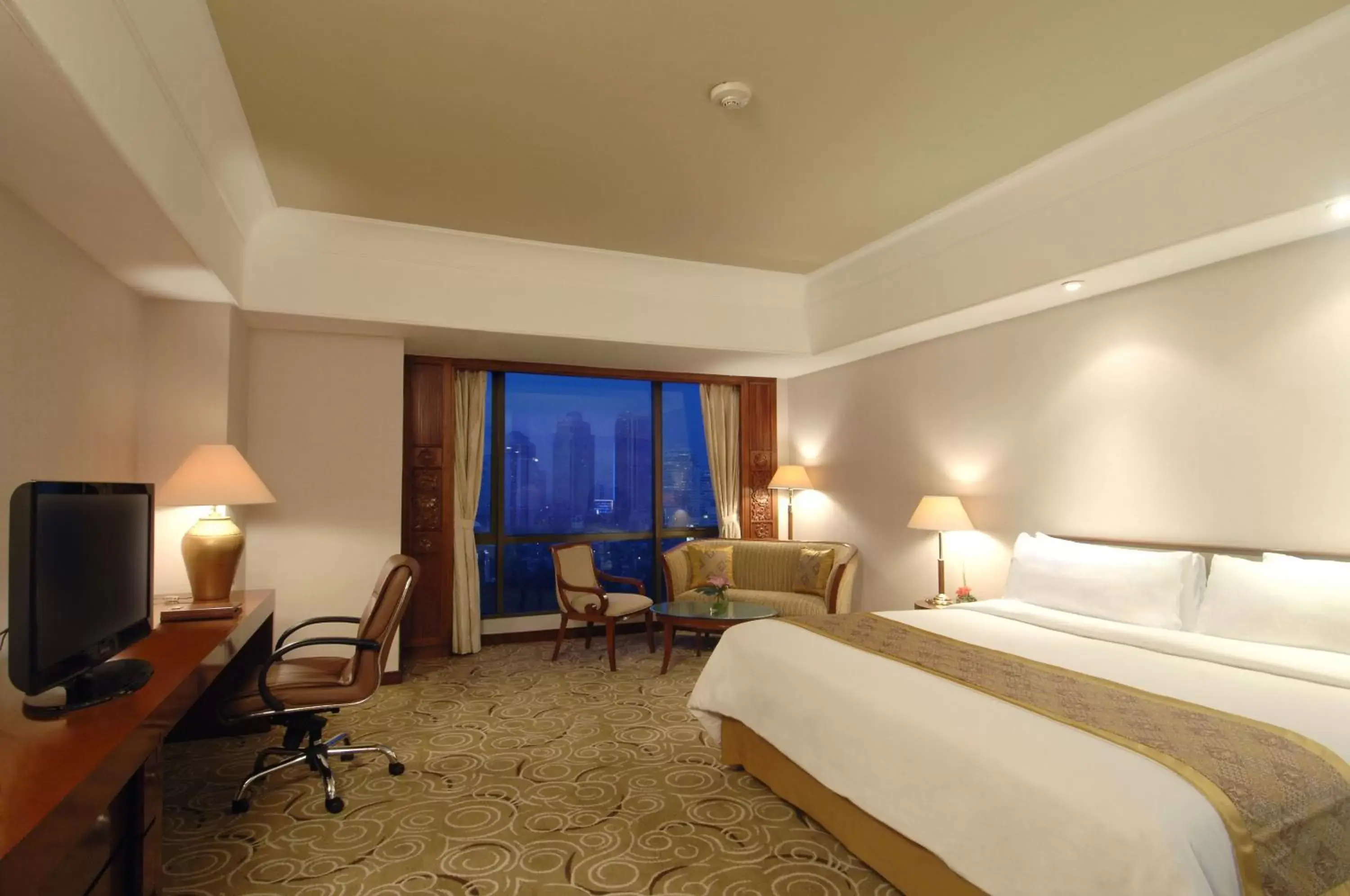 Bed in The Sultan Hotel & Residence Jakarta