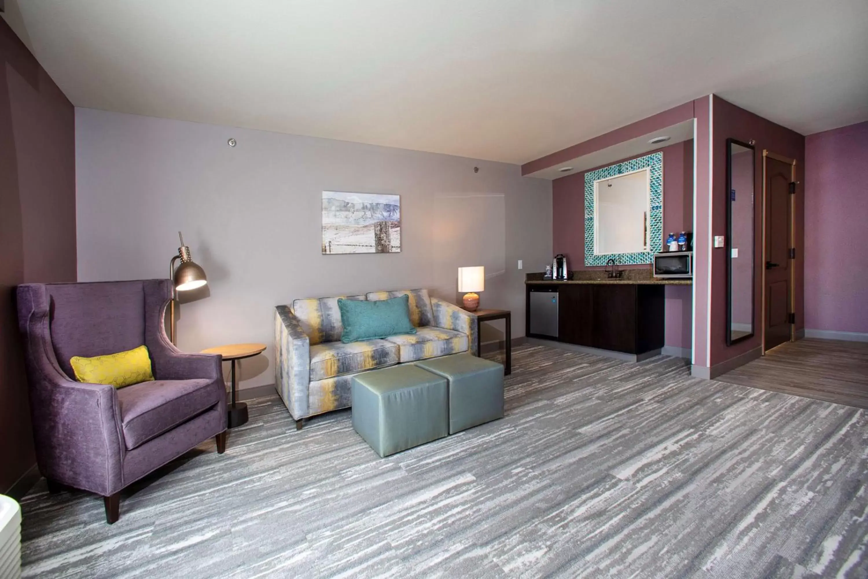 Living room, Seating Area in Hilton Garden Inn Rapid City