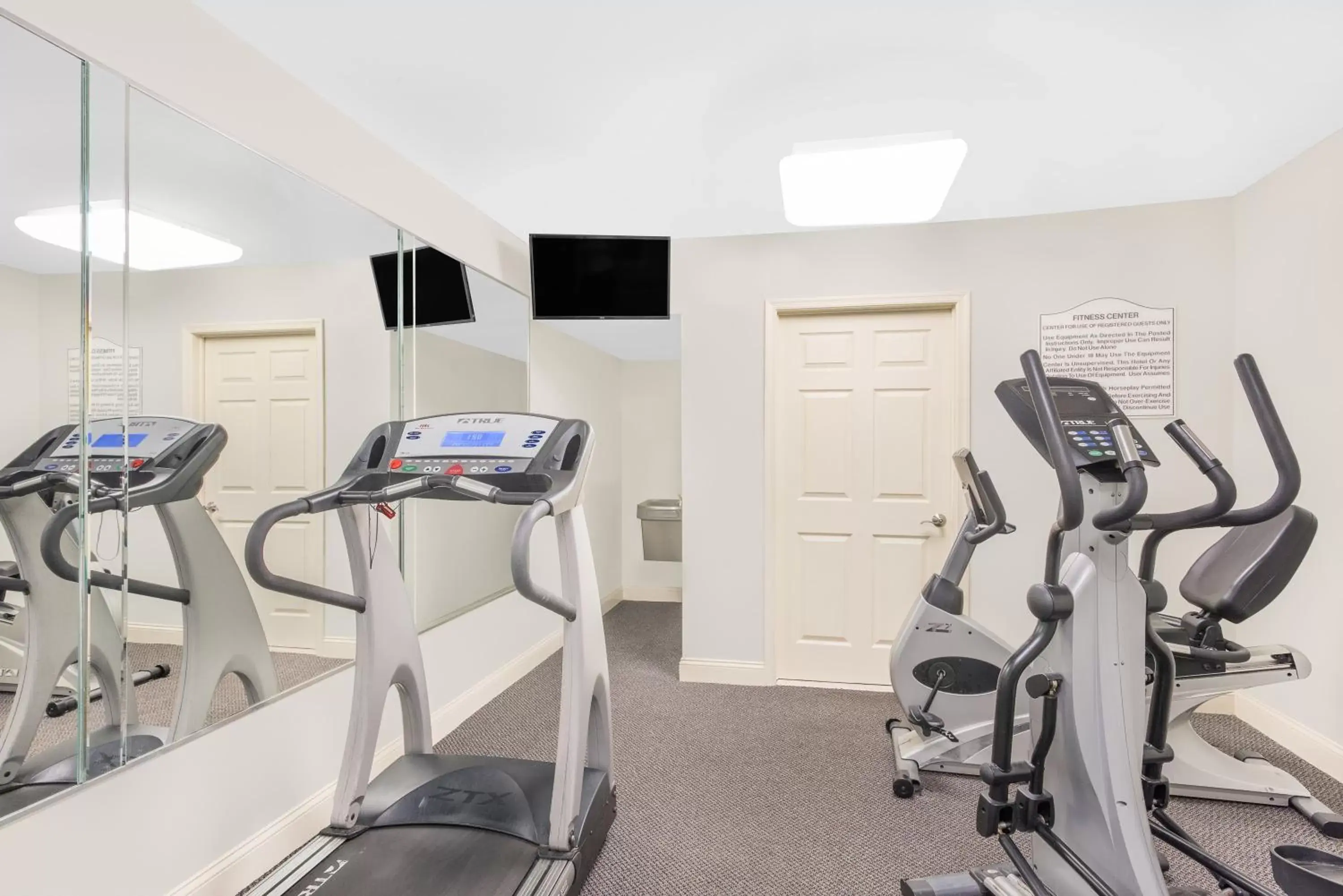 Fitness centre/facilities, Fitness Center/Facilities in Days Inn by Wyndham Springfield/Phil.Intl Airport