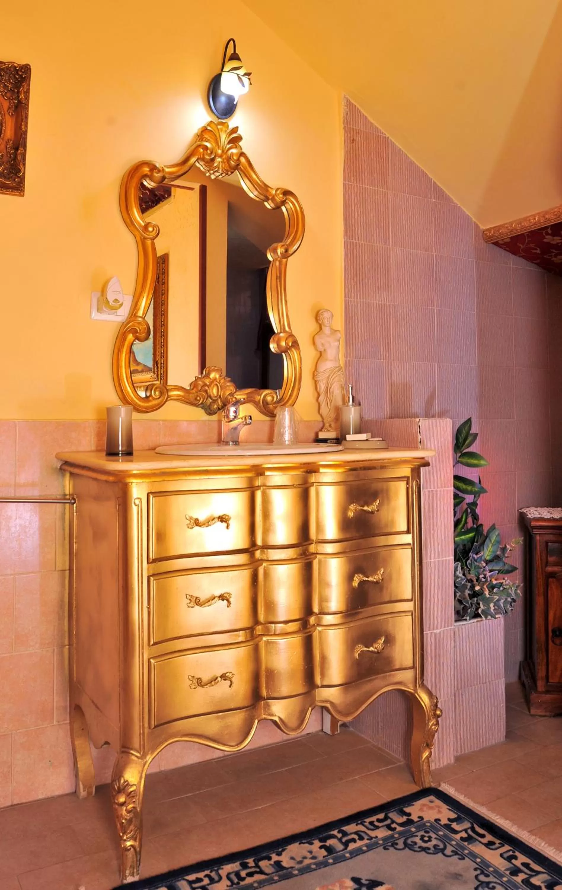 Bathroom in La Dolce Vita - Luxury House