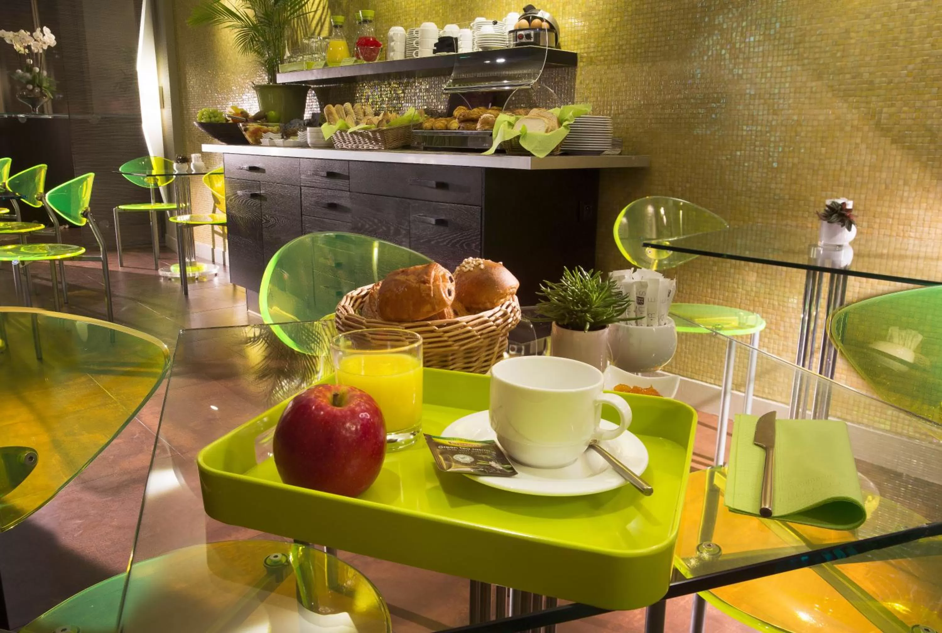 Restaurant/places to eat in Hôtel Le Fabe