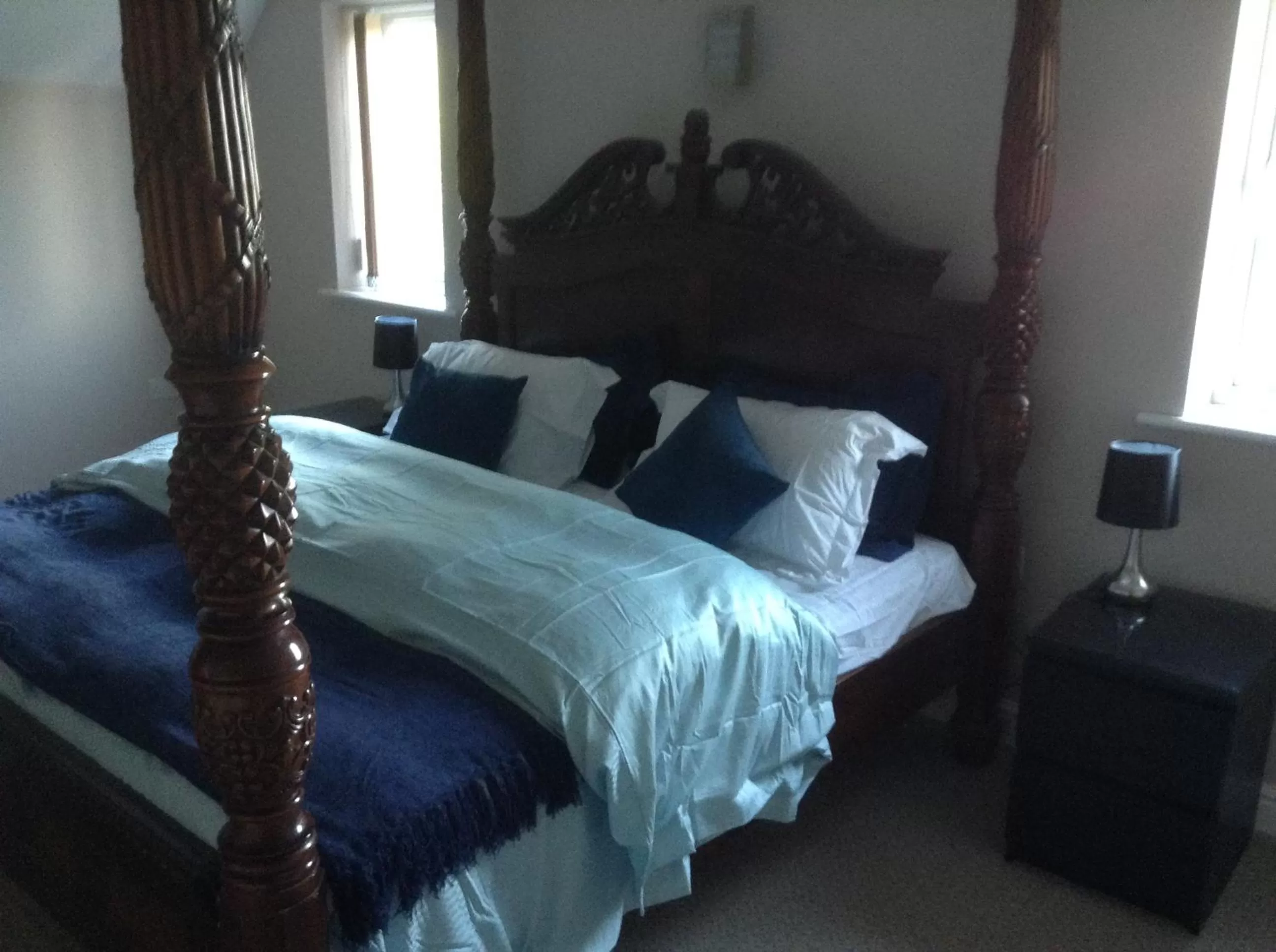 Property building, Bed in B&B Dorwyn Manor