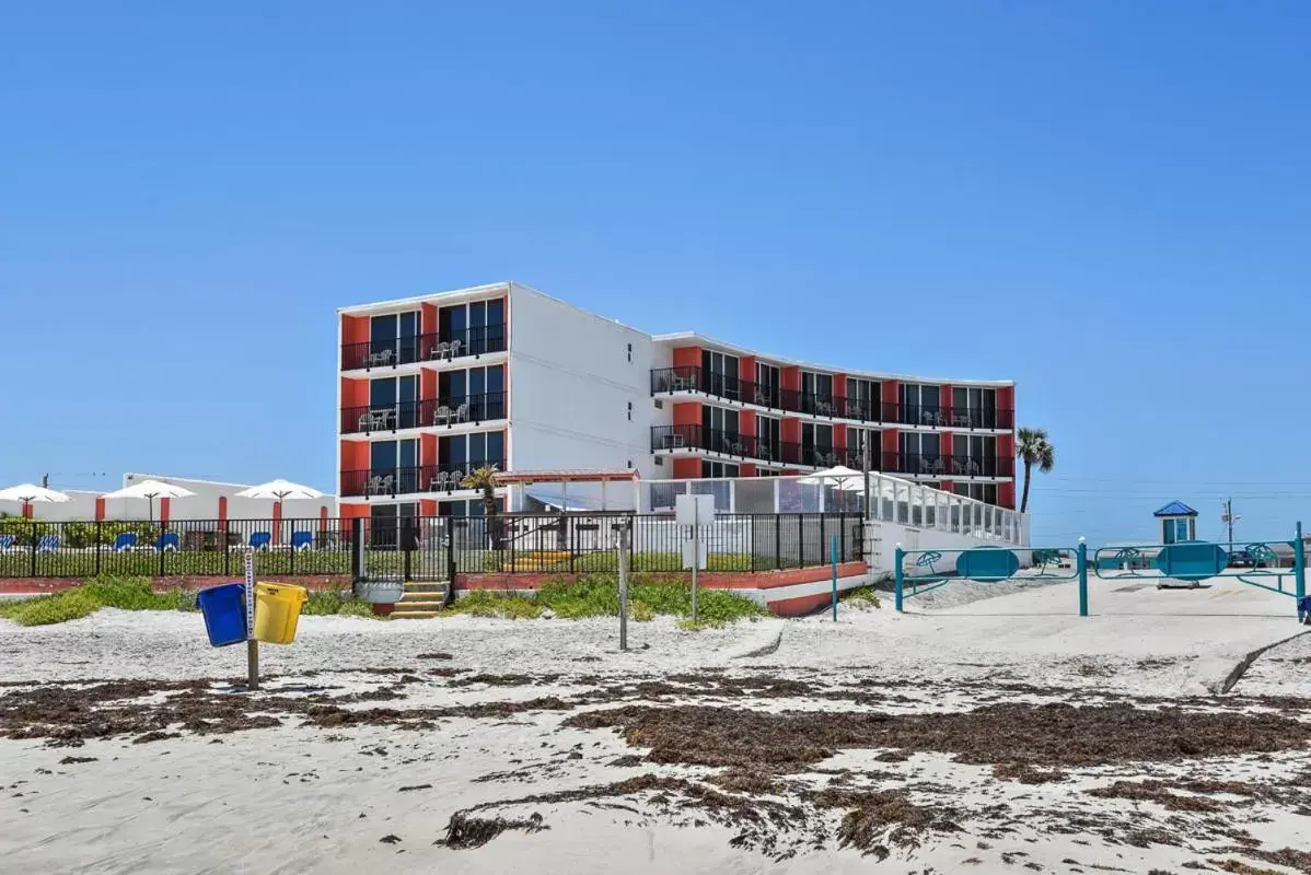 Property Building in Cove Motel Oceanfront