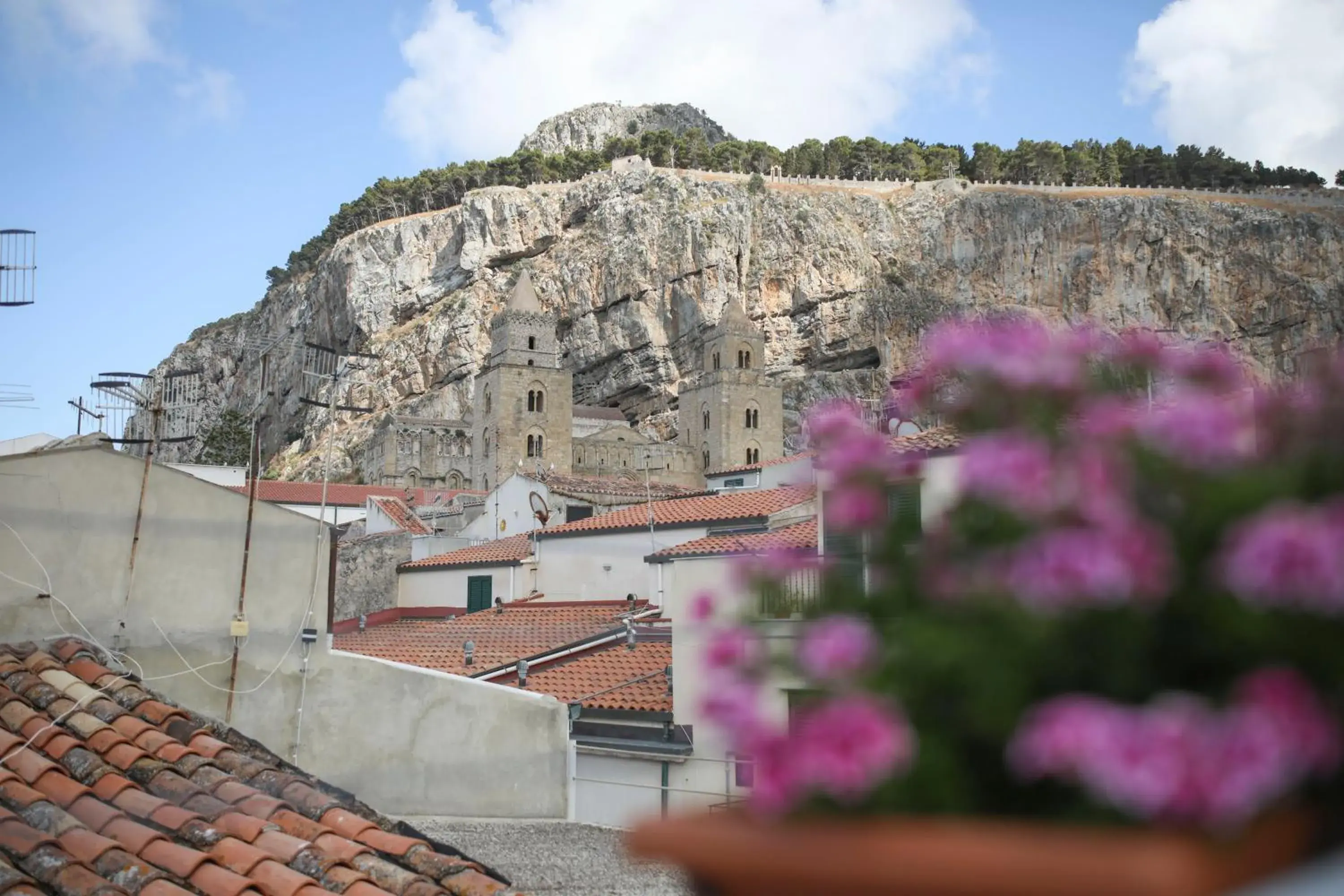 Mountain view in Hotel La Giara