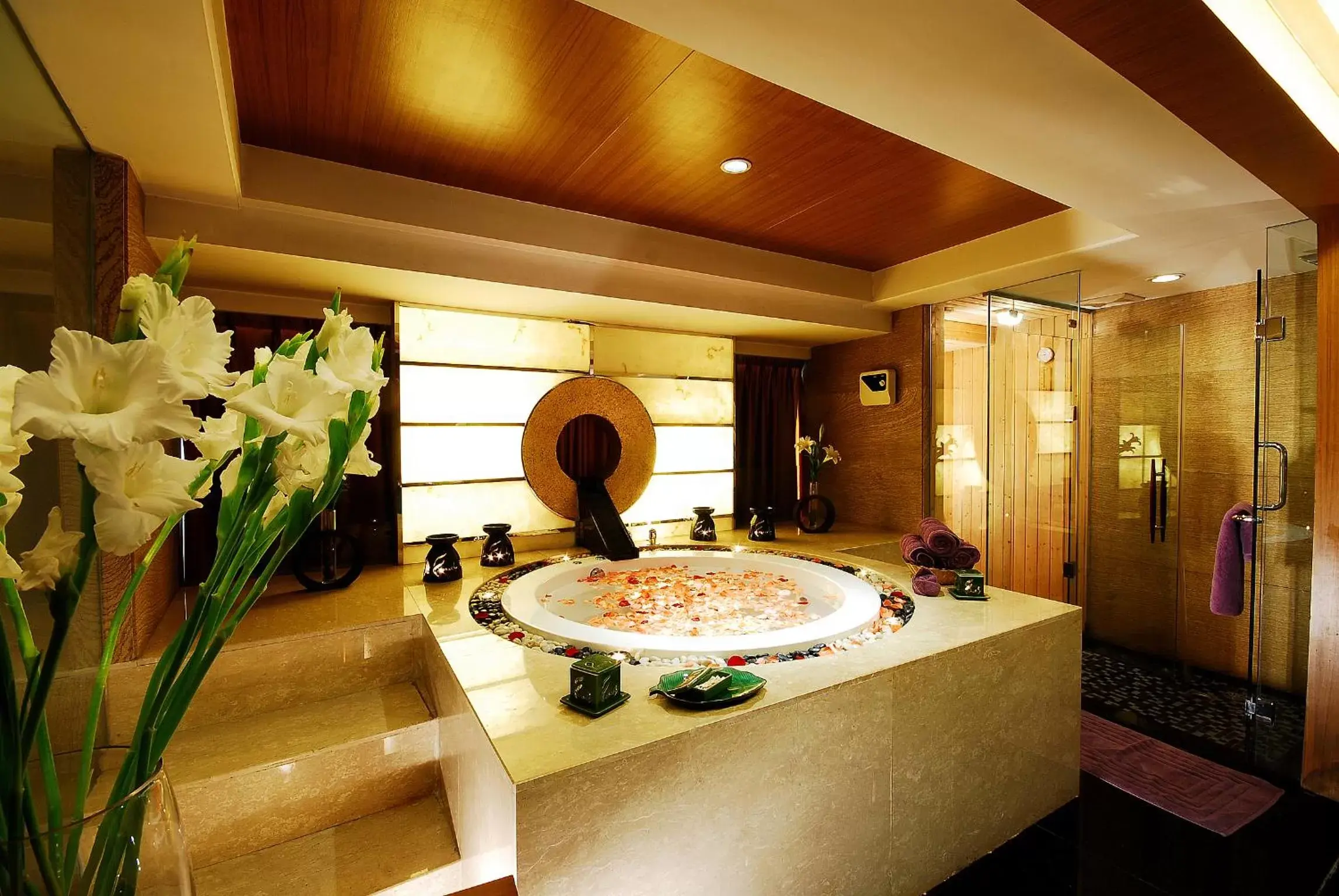 Spa and wellness centre/facilities in Sofitel Xi'an On Renmin Square Spa and wellness centre/facilities in Sofitel Xi'an On Renmin Square