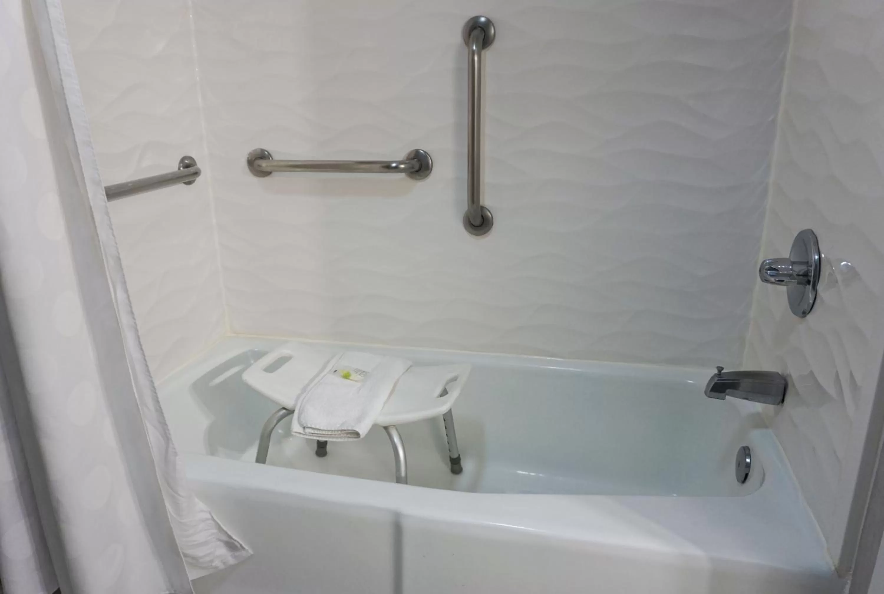 Other, Bathroom in Modesto Hotel - Gateway to Yosemite