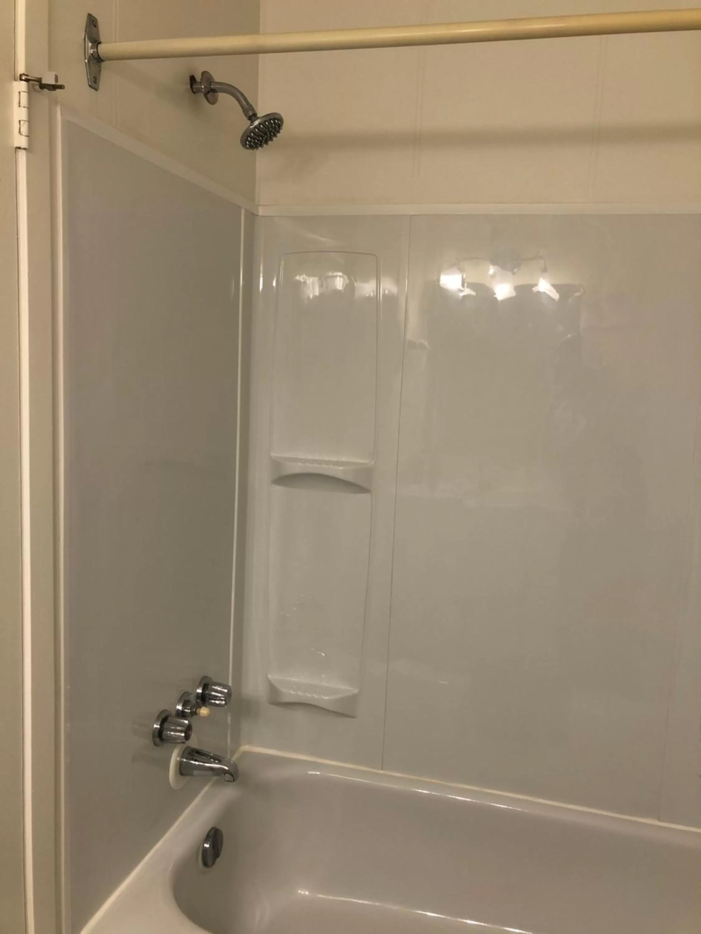 Creston Valley Motel