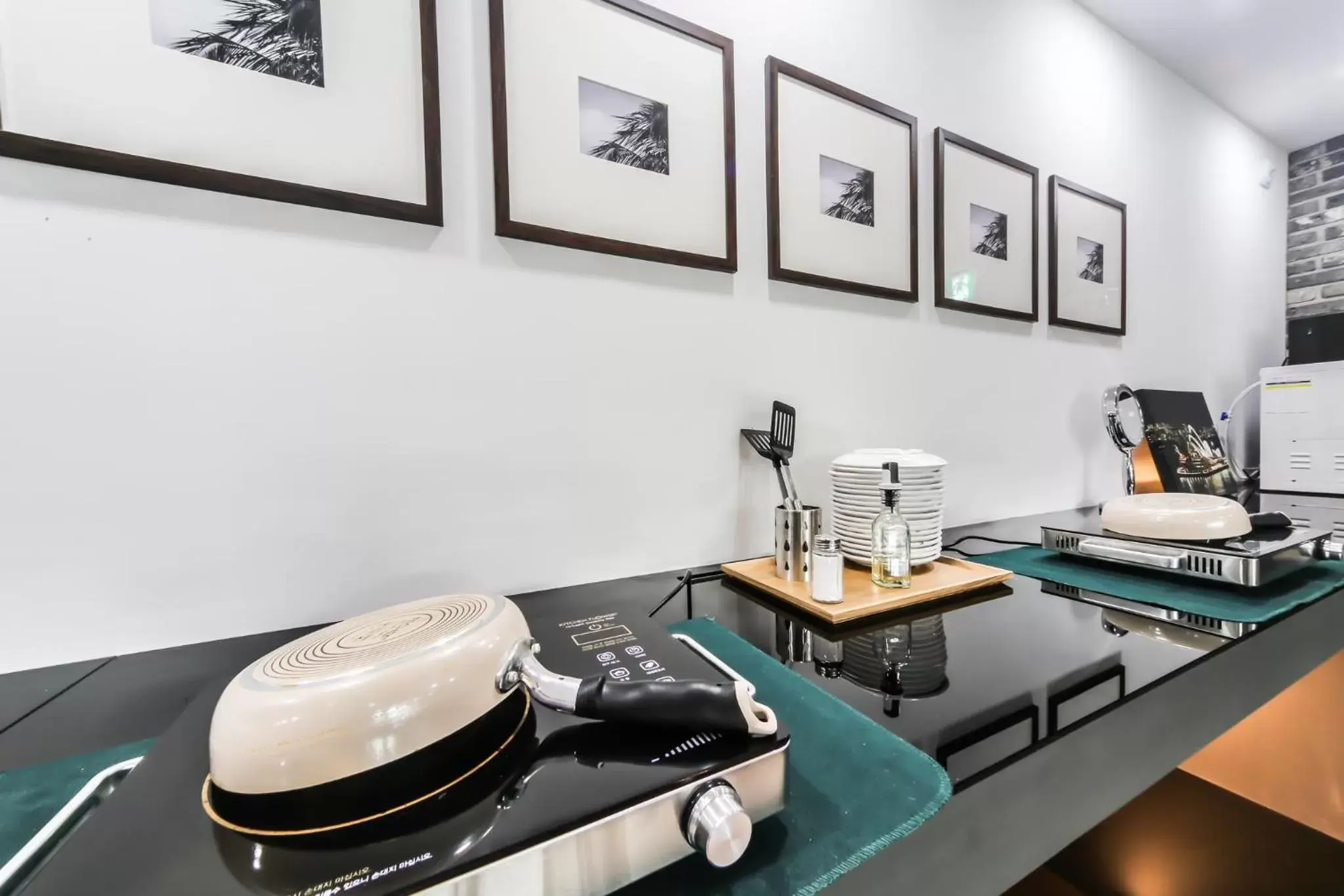 Restaurant/places to eat in Seomyeon Brown-dot hotel Gold Restaurant/places to eat in Seomyeon Brown-dot hotel Gold