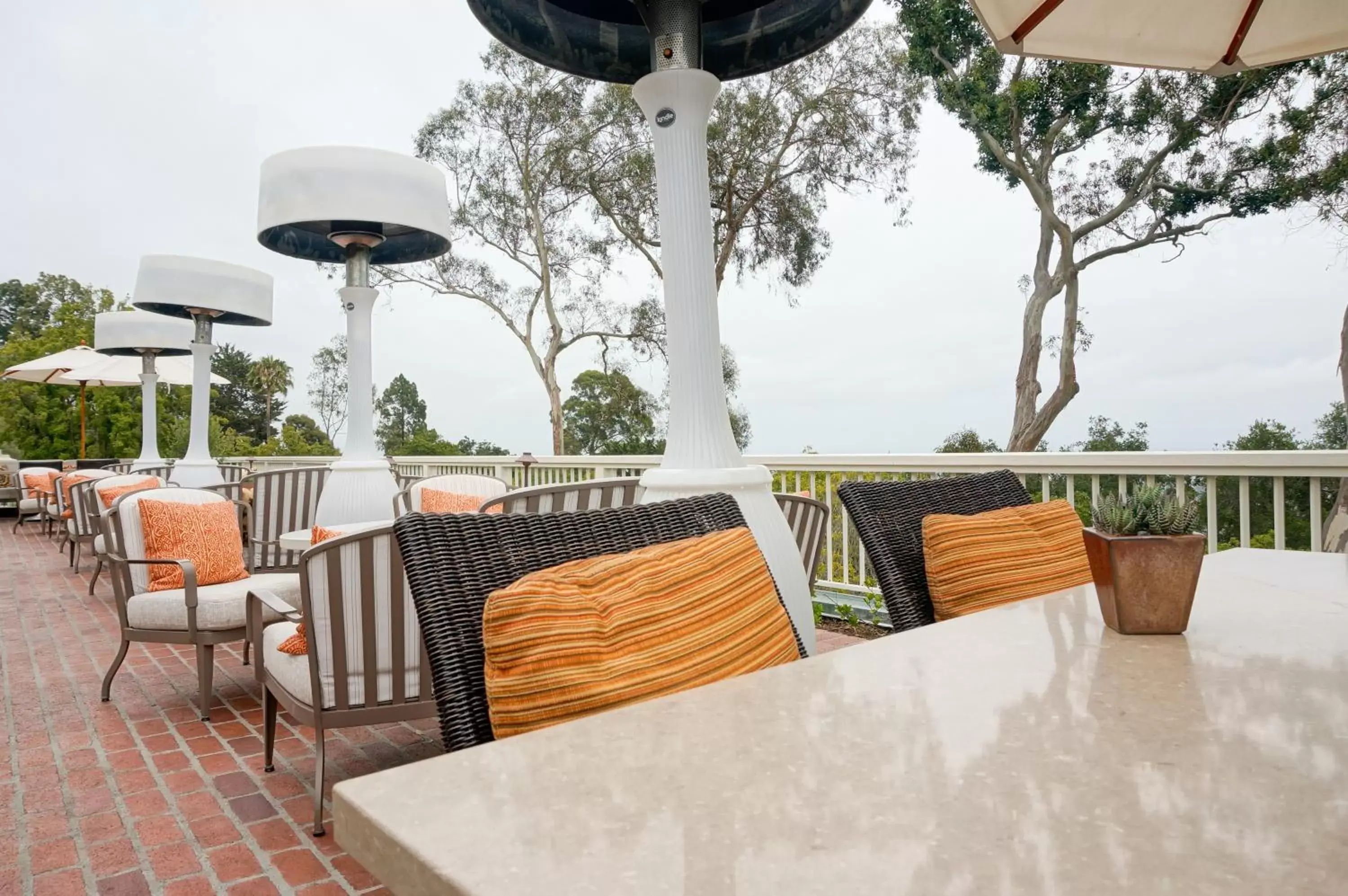 Restaurant/places to eat, Balcony/Terrace in El Encanto, A Belmond Hotel, Santa Barbara