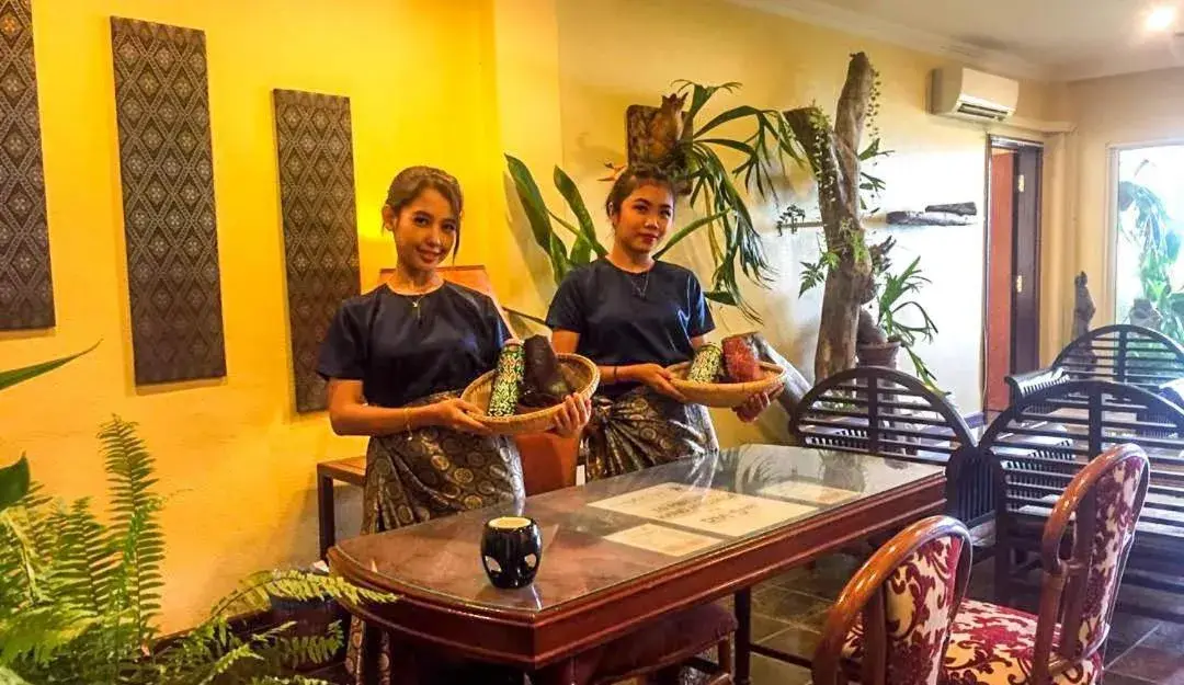 Massage in Palm Beach Resort & Spa