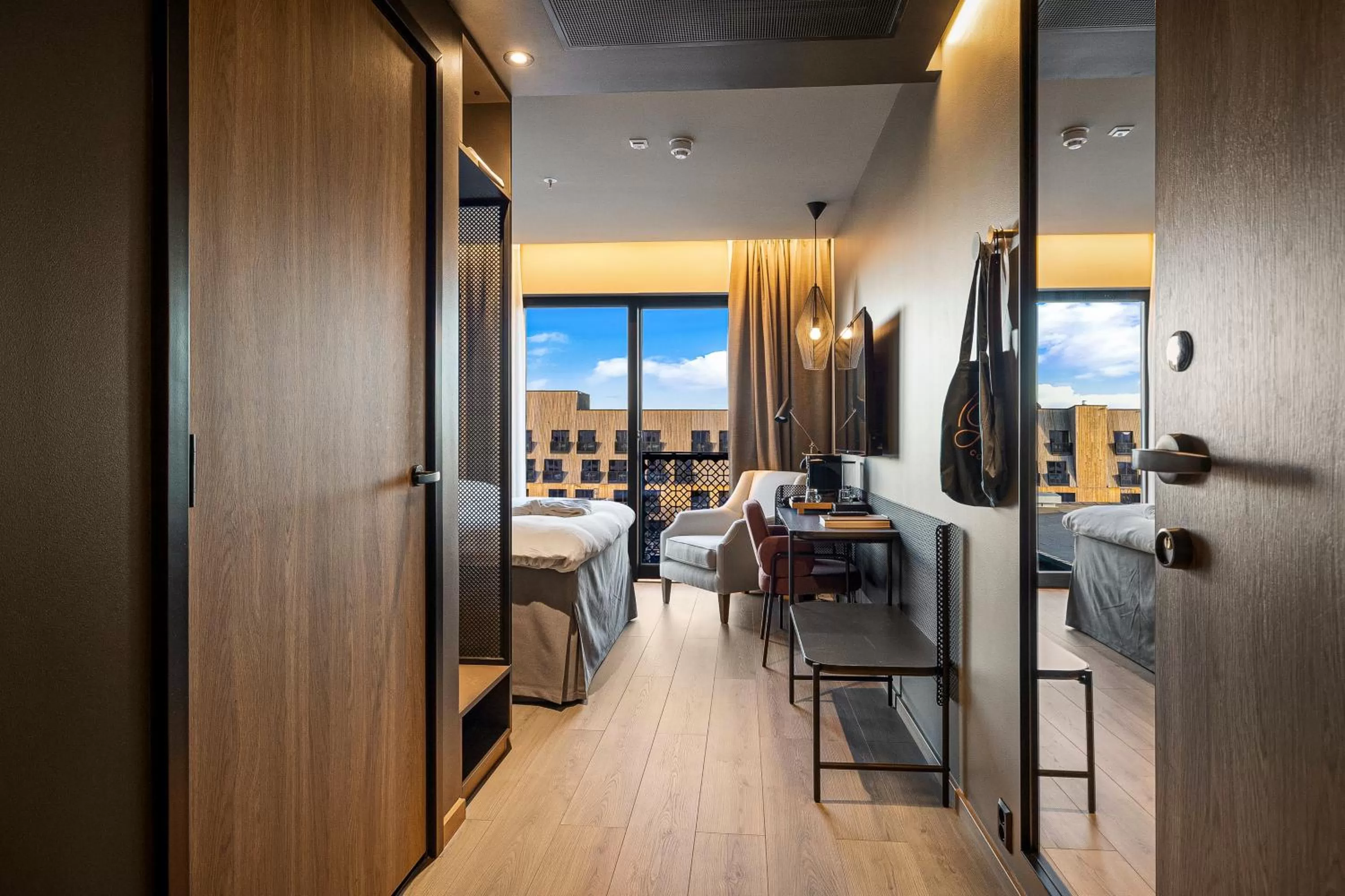 Bed in Lily Country Club