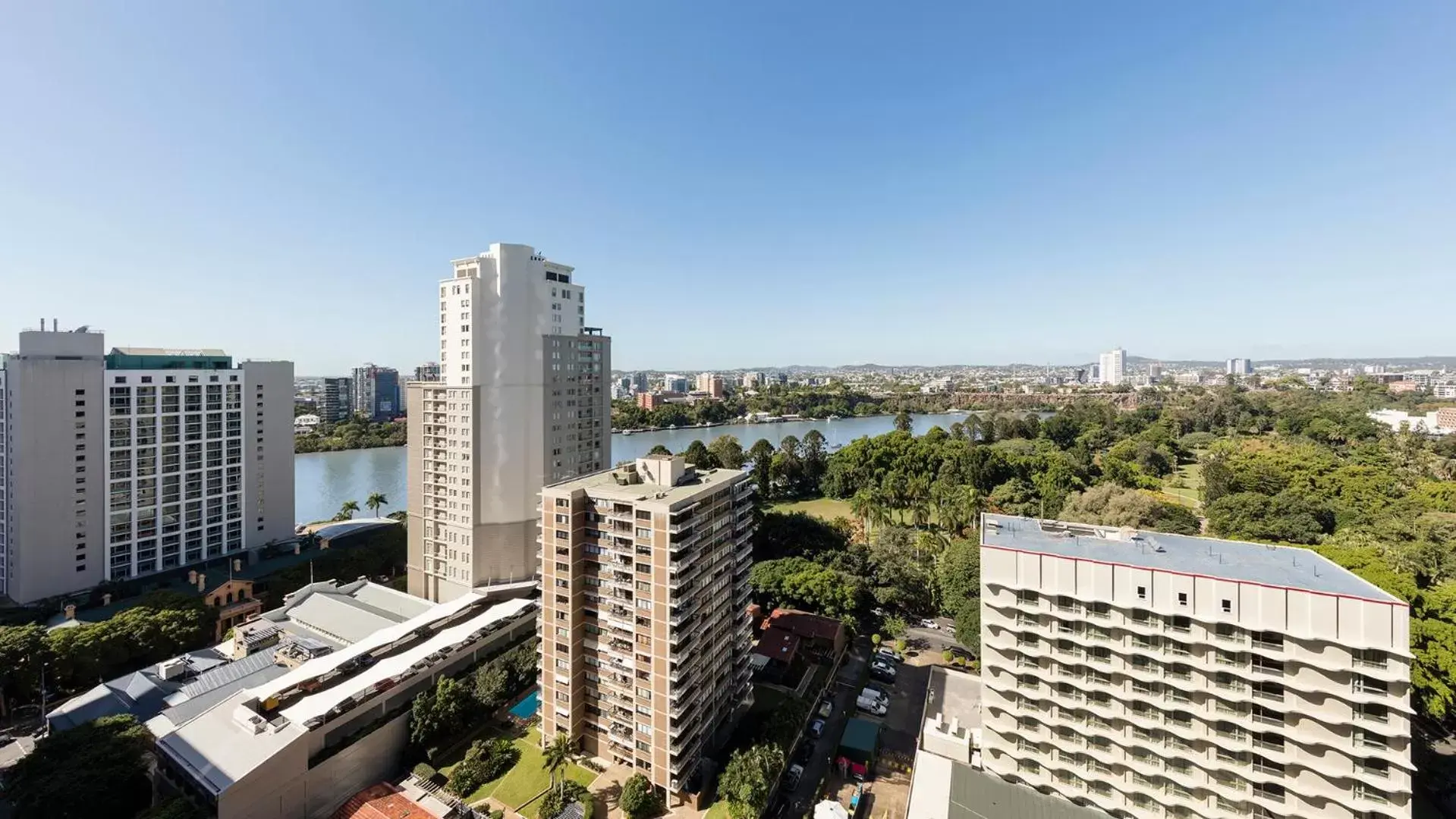 River view in Oaks Brisbane on Margaret Suites