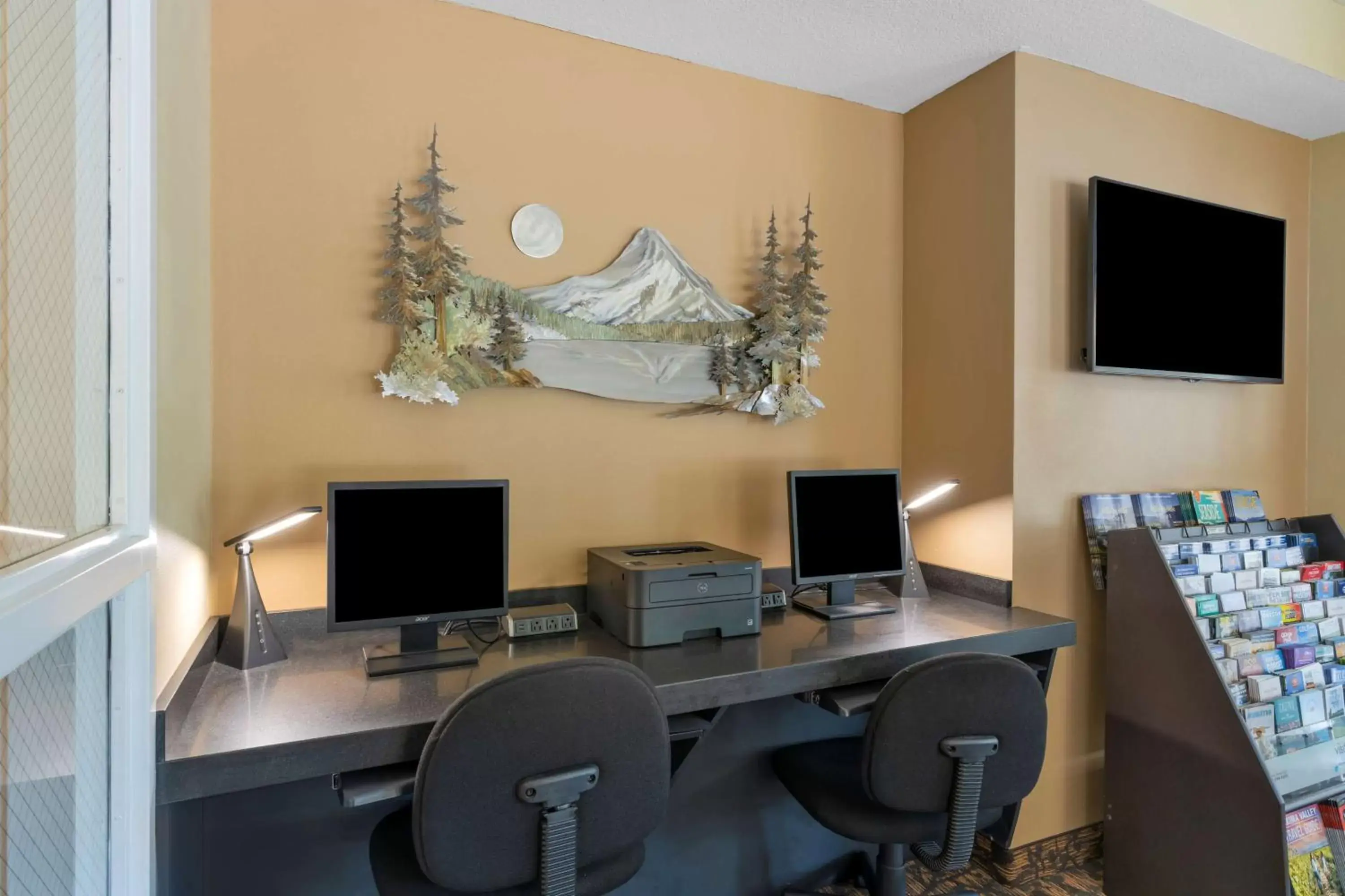 Business facilities, Business Area/Conference Room in Best Western Plus Columbia River Inn