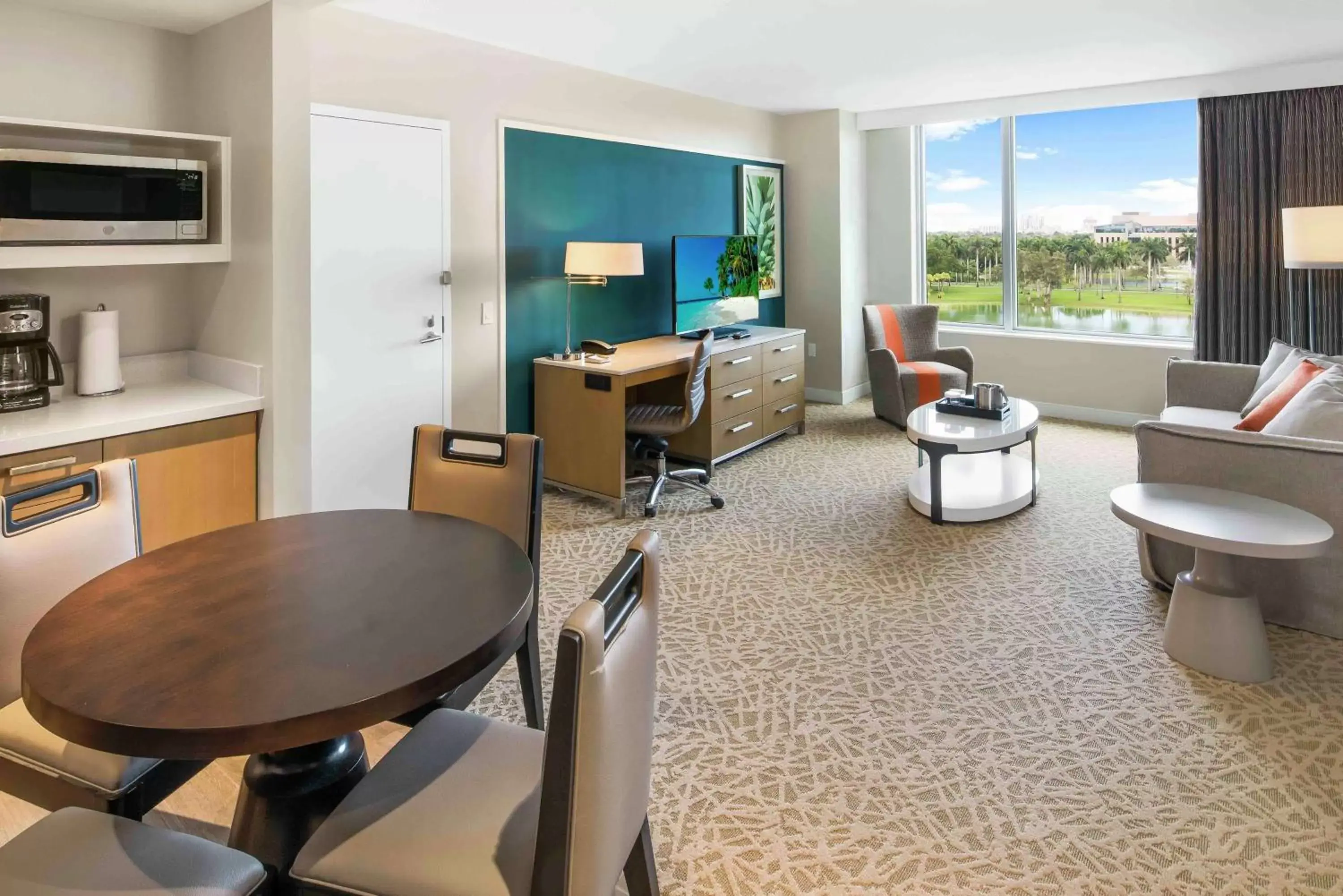 Bedroom in Hilton Miami Dadeland Bedroom in Hilton Miami Dadeland