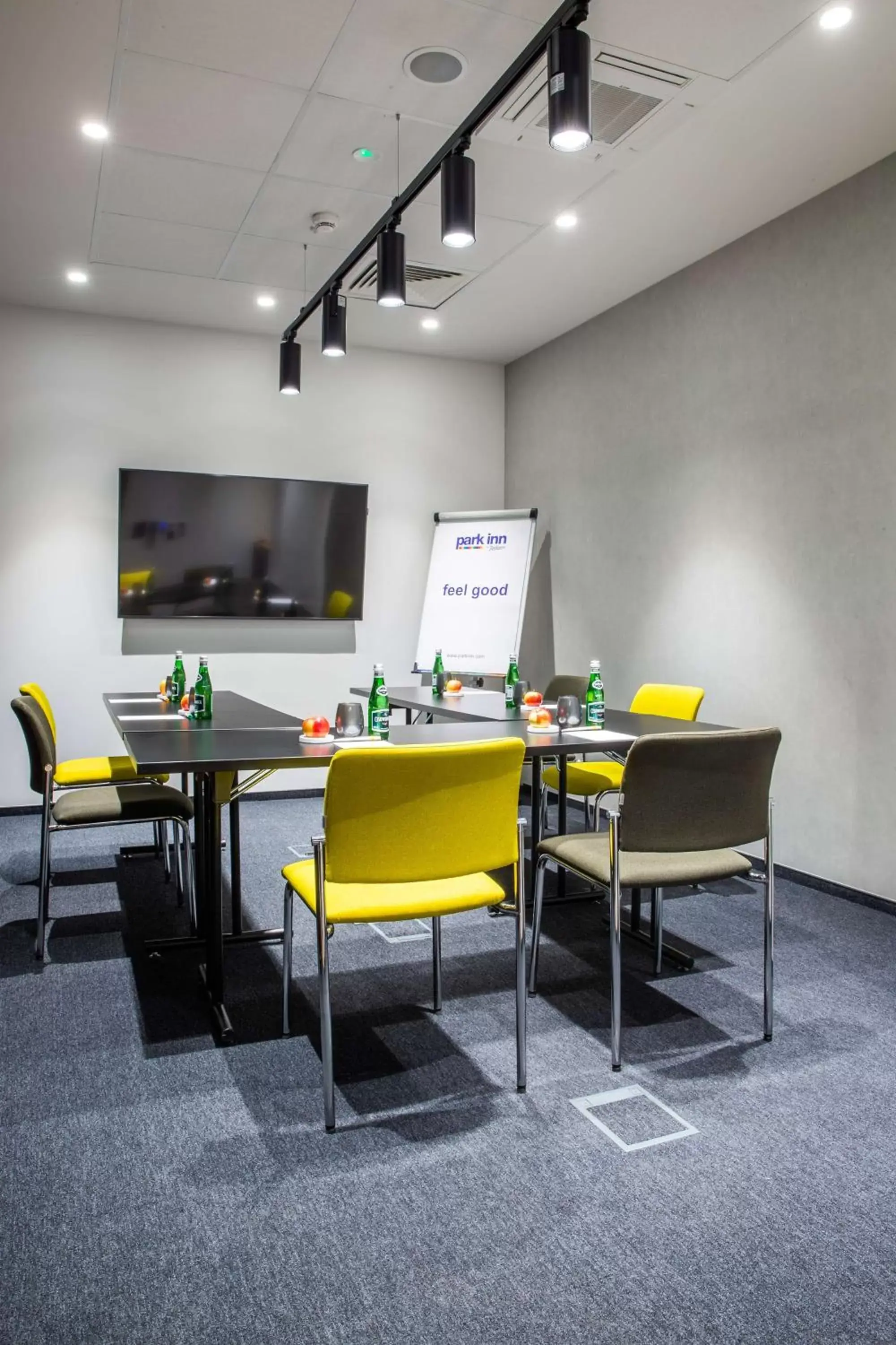 Meeting/conference room in Park Inn by Radisson Poznan