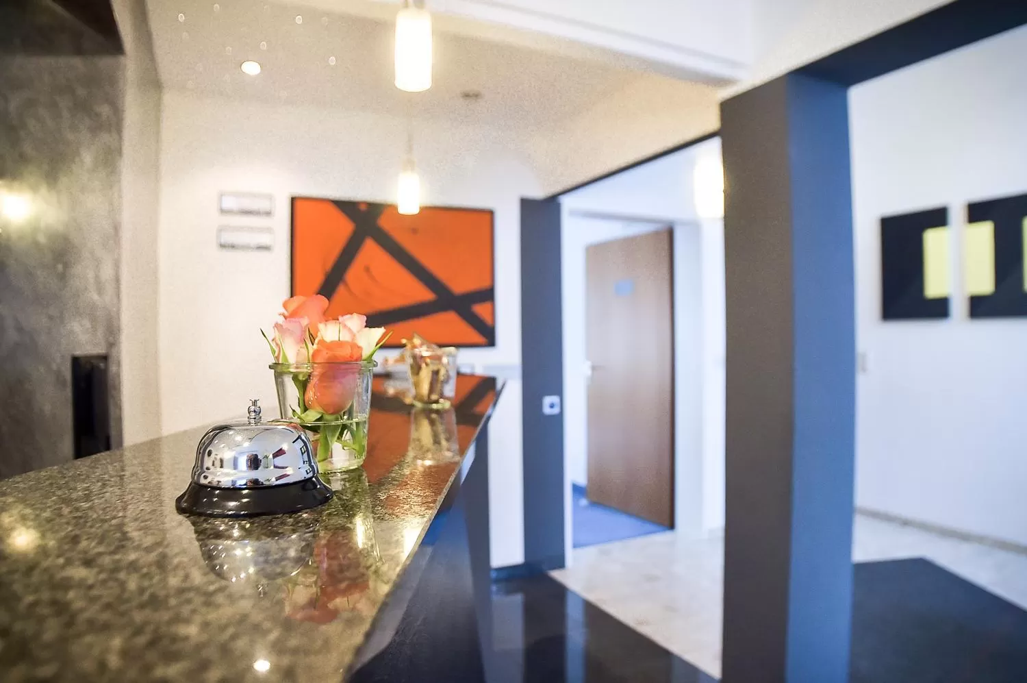 Lobby or reception in Hotel Mautner Airport und Messehotel