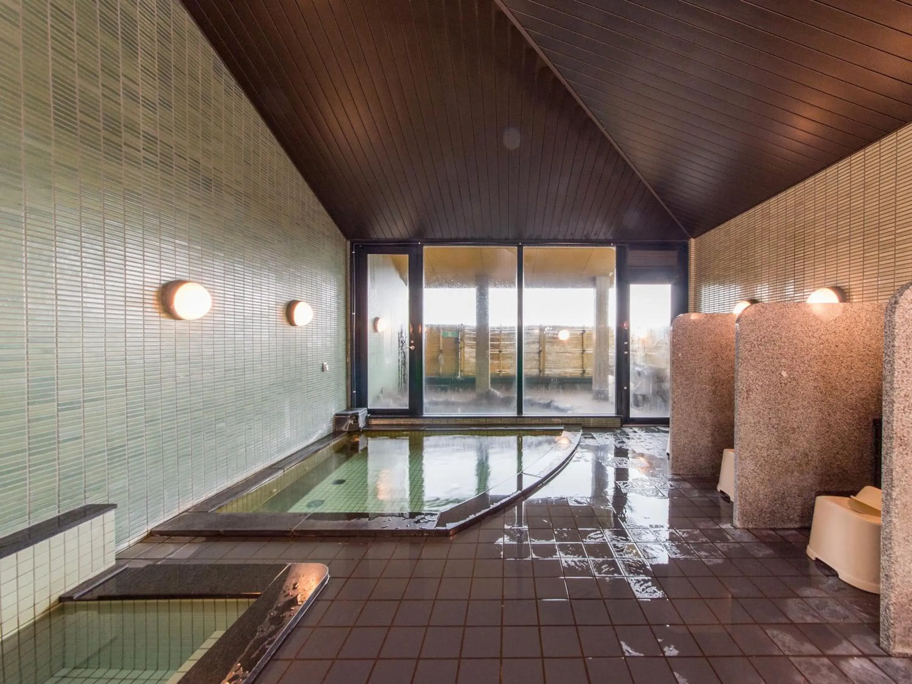 Public Bath, Swimming Pool in APA Hotel Kaga Daisyoji-Ekimae