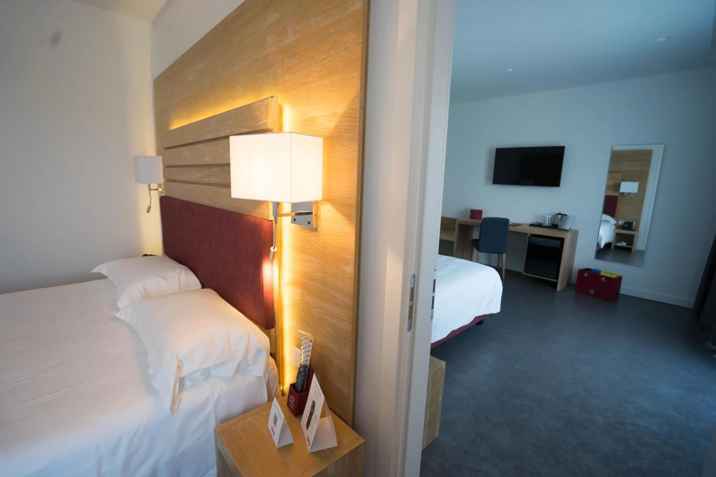 Bedroom, Bed in PM Hotel