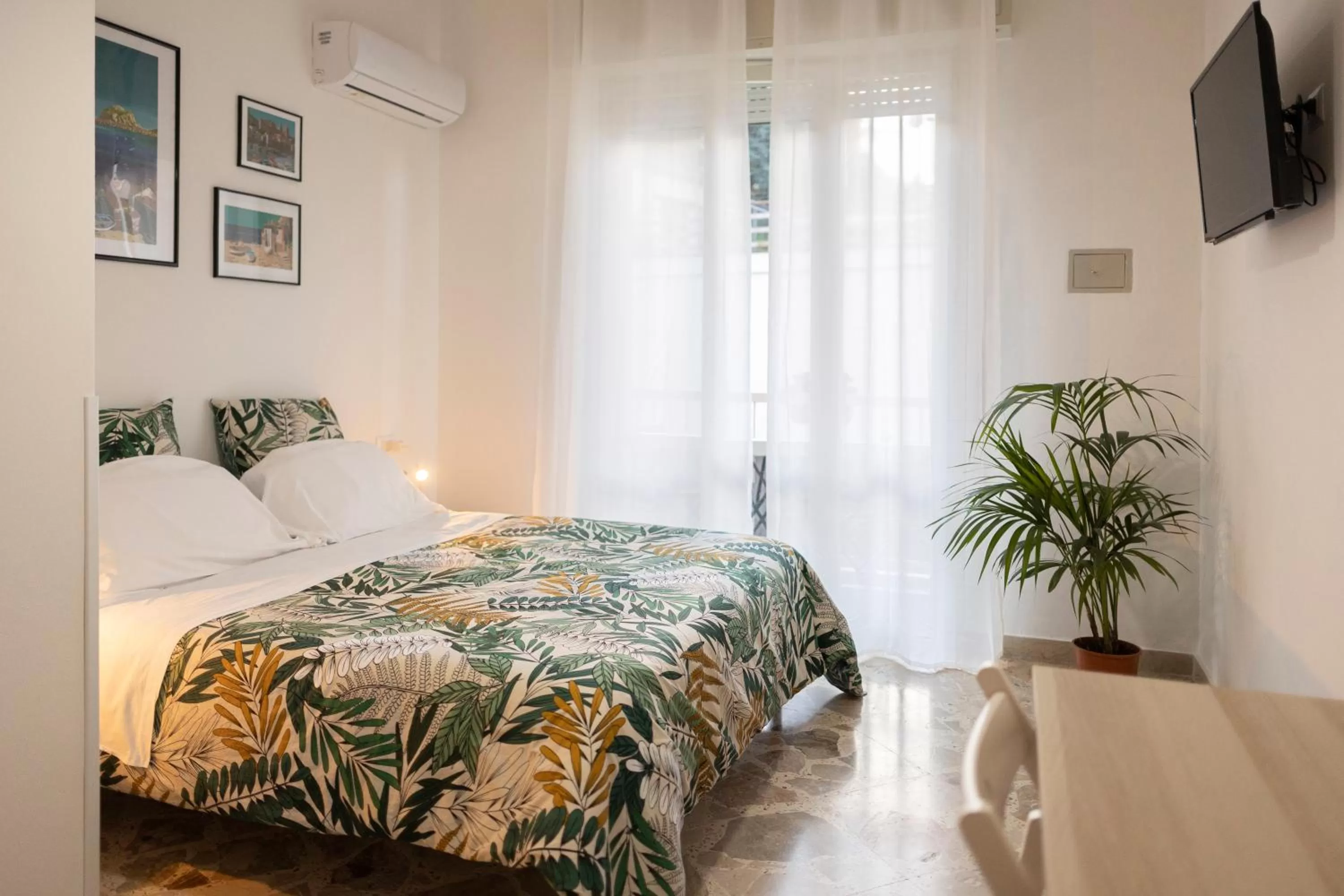 Deluxe Double Room with Balcony in Baronetto B&B