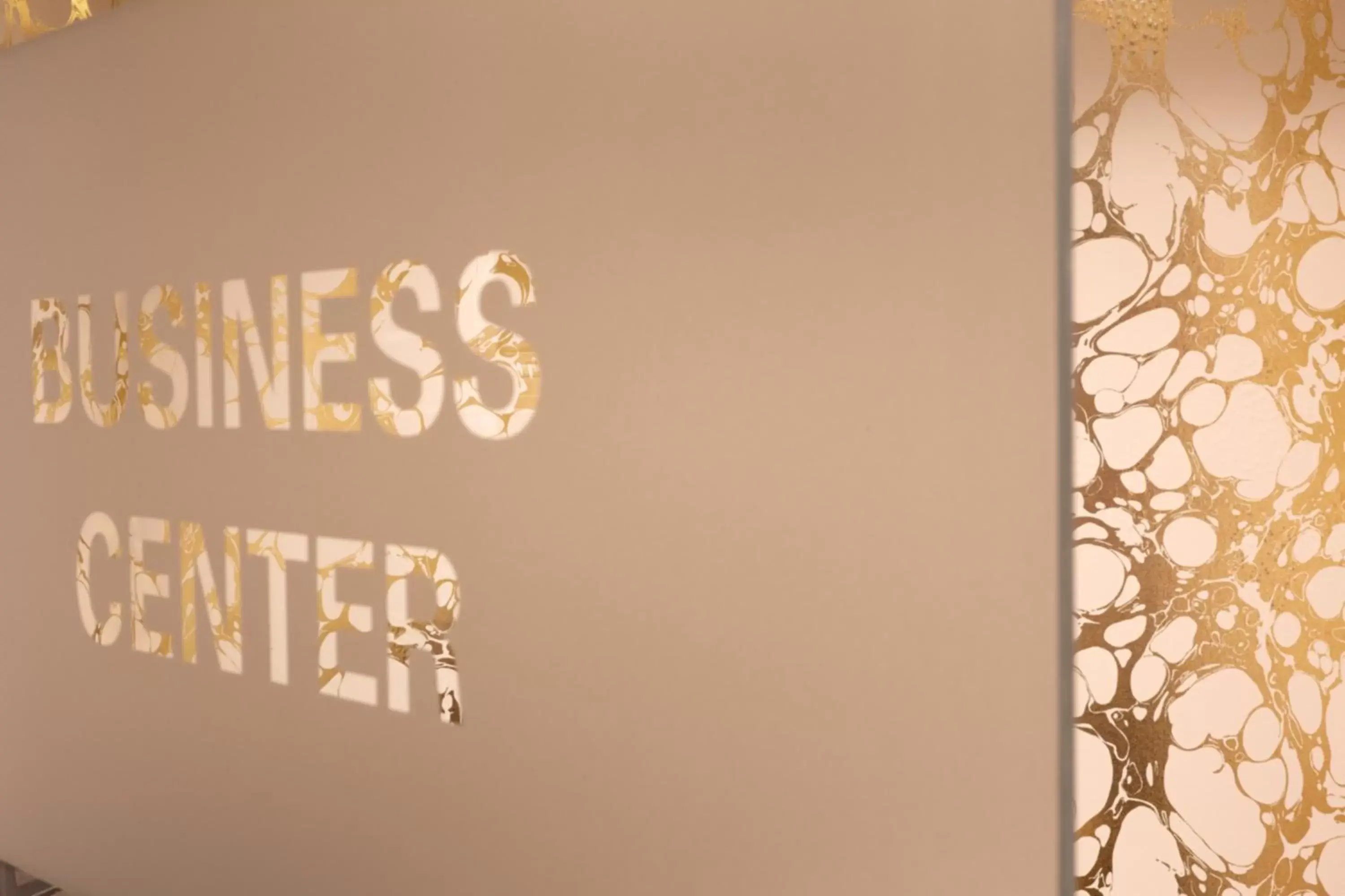 Business facilities in Régence Etoile