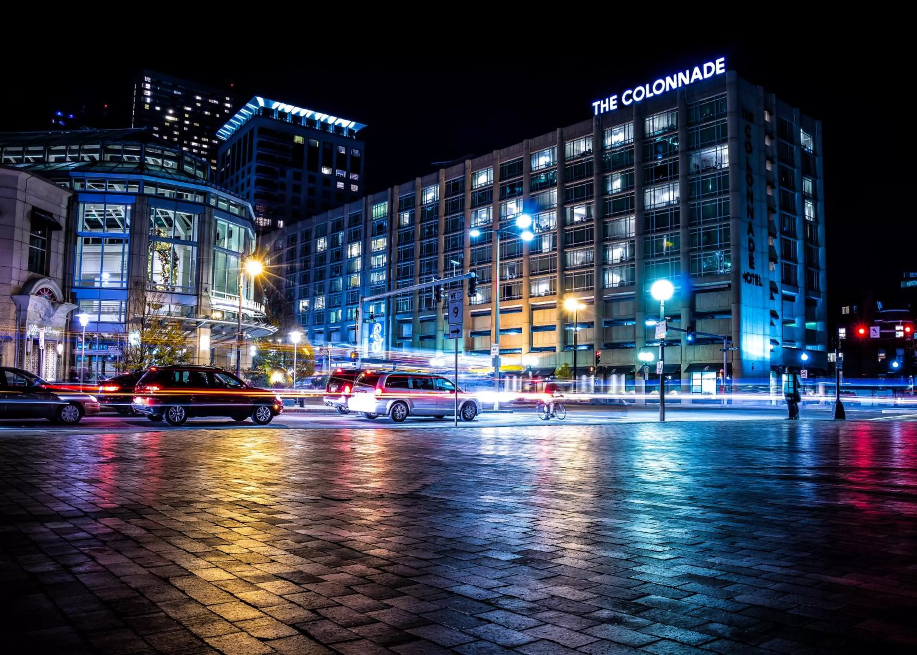 Facade/entrance in The Colonnade Hotel