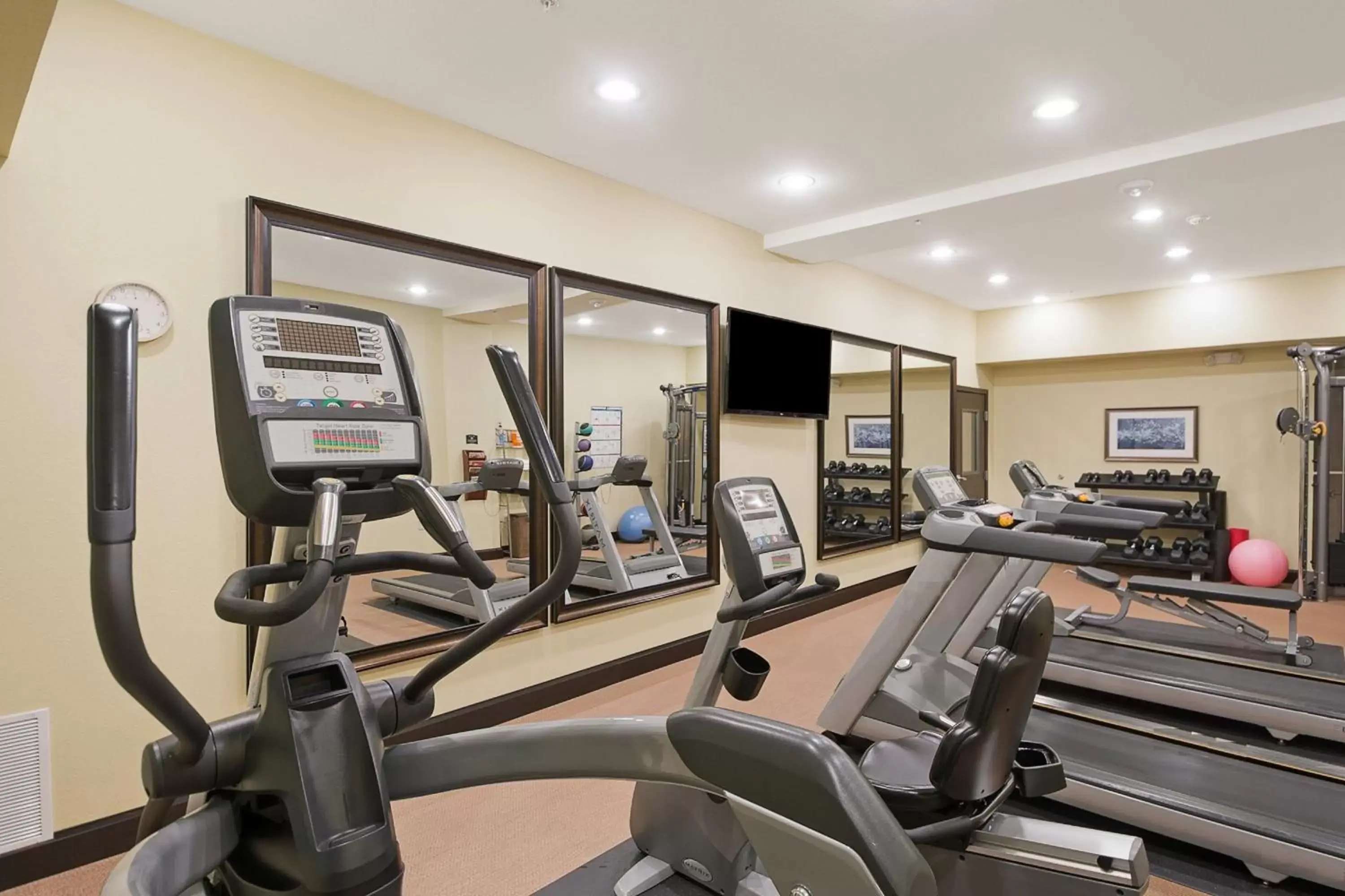 Fitness centre/facilities, Fitness Center/Facilities in Staybridge Suites Longview, an IHG Hotel