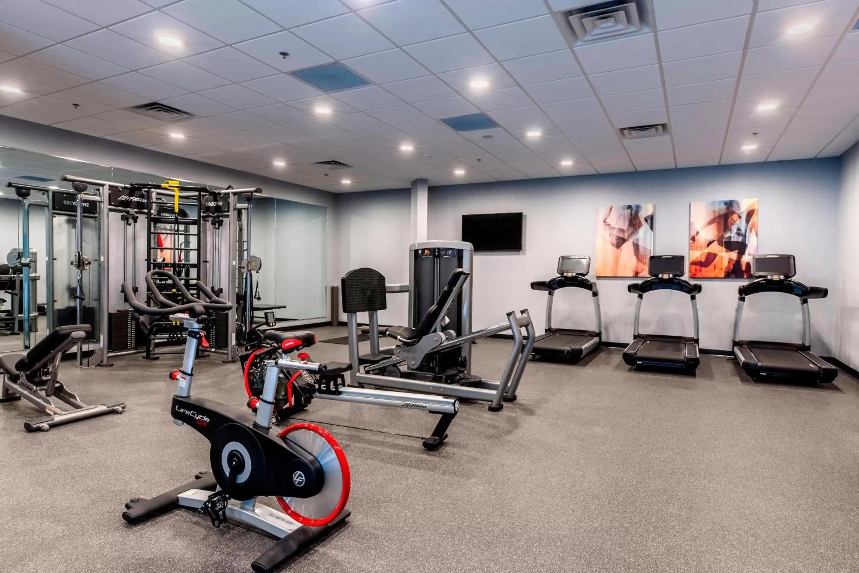 Fitness centre/facilities, Fitness Center/Facilities in Delta Hotels by Marriott Fargo