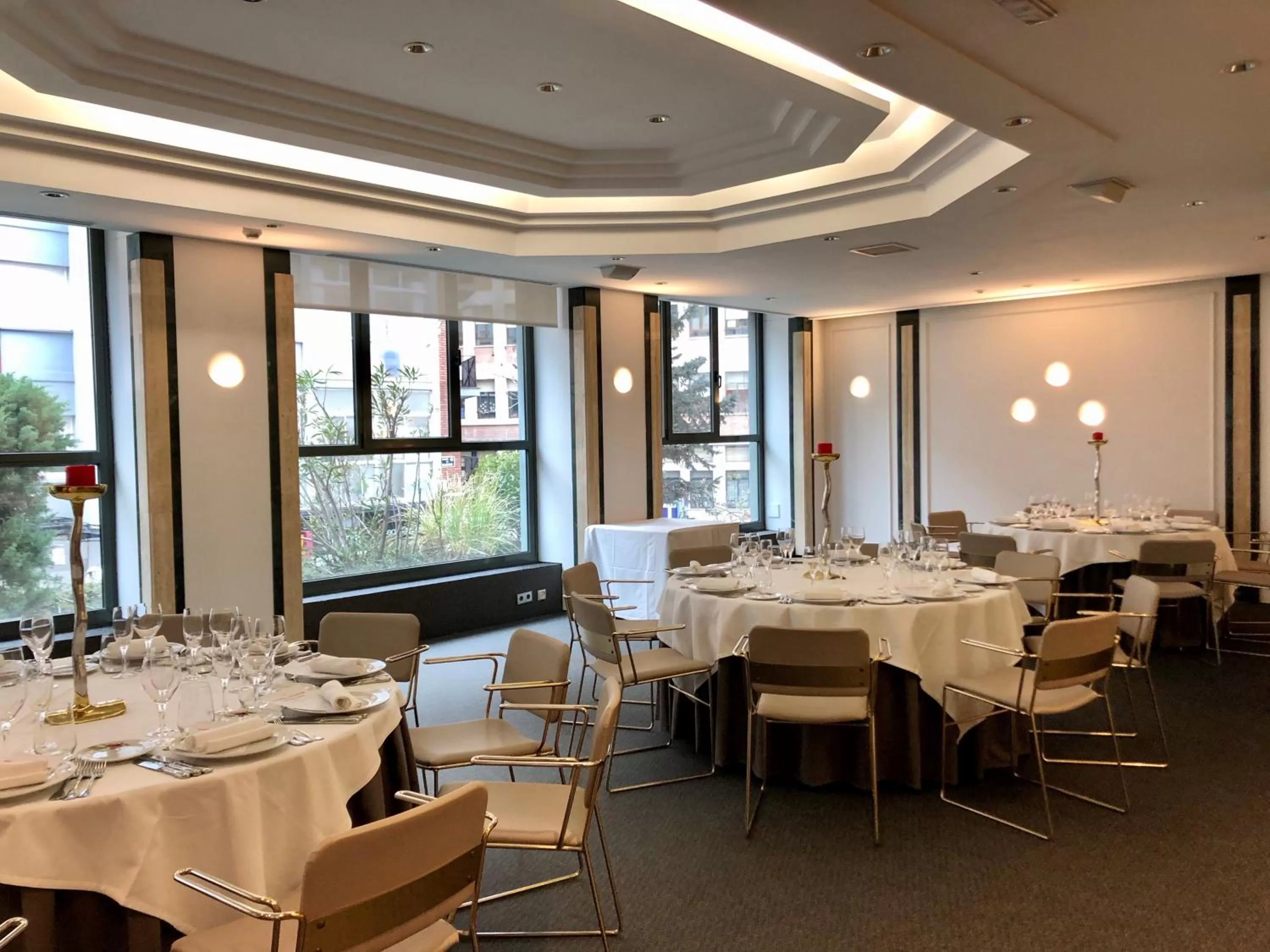 Business facilities in Hotel Olid