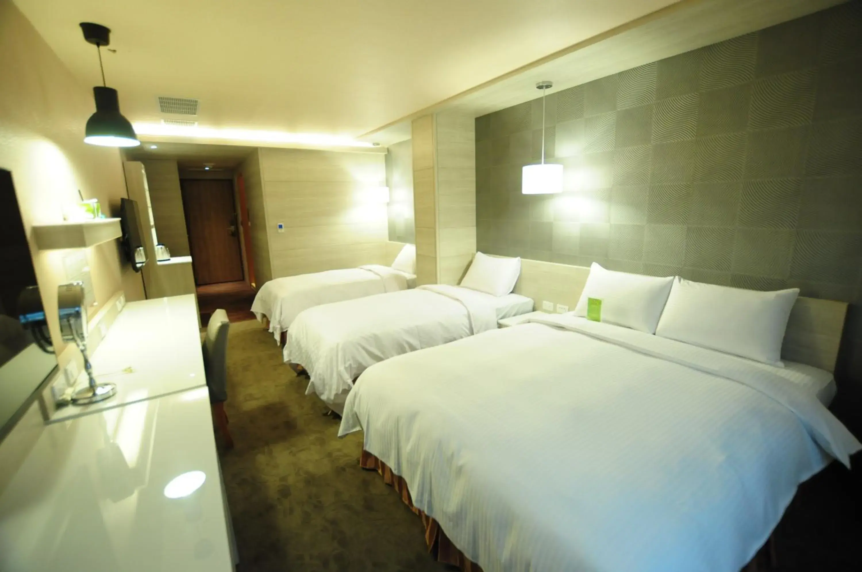 Bedroom, Bed in Kindness Hotel- Zhong Shan Bade