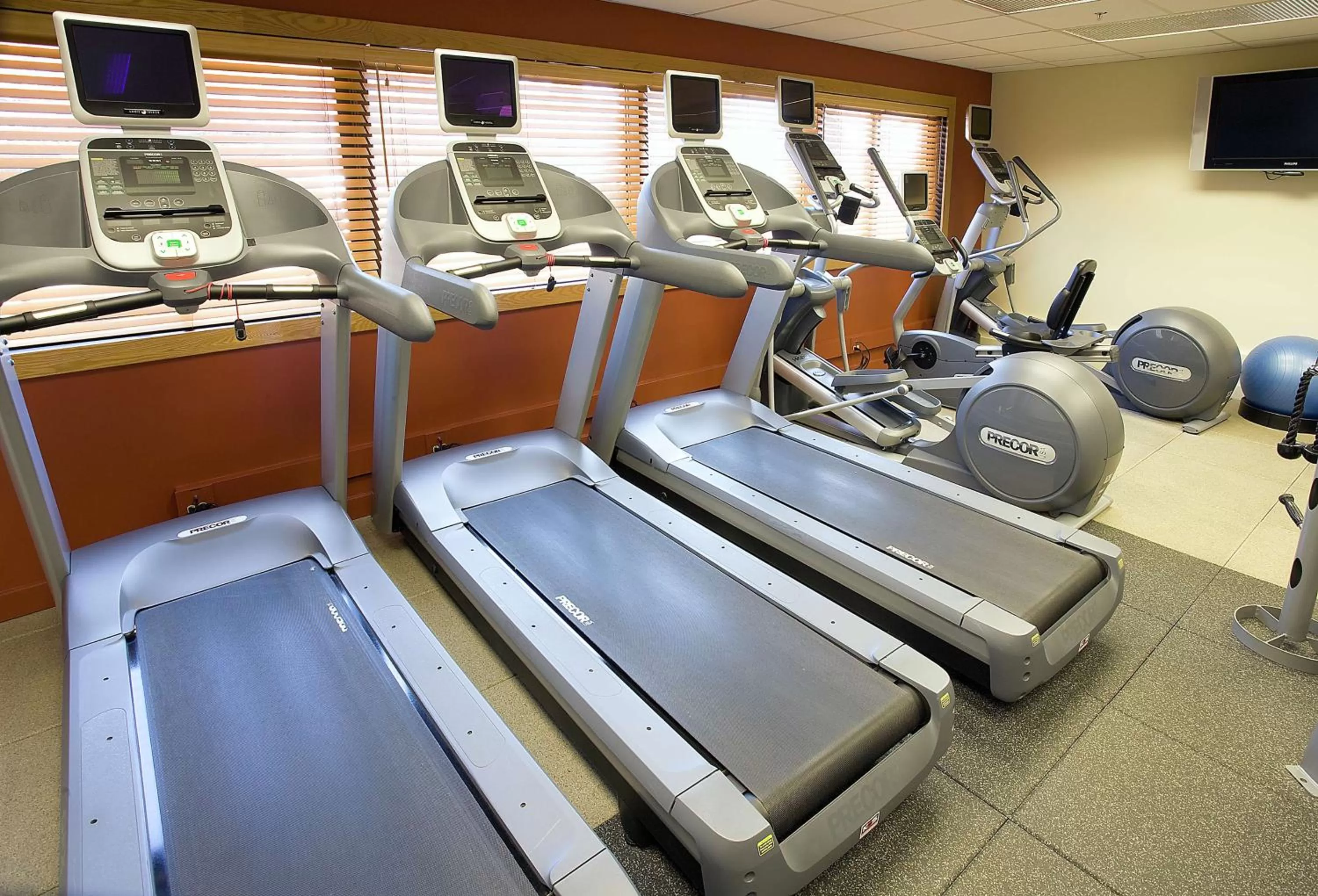 Fitness centre/facilities in DoubleTree by Hilton Denver/Westminister