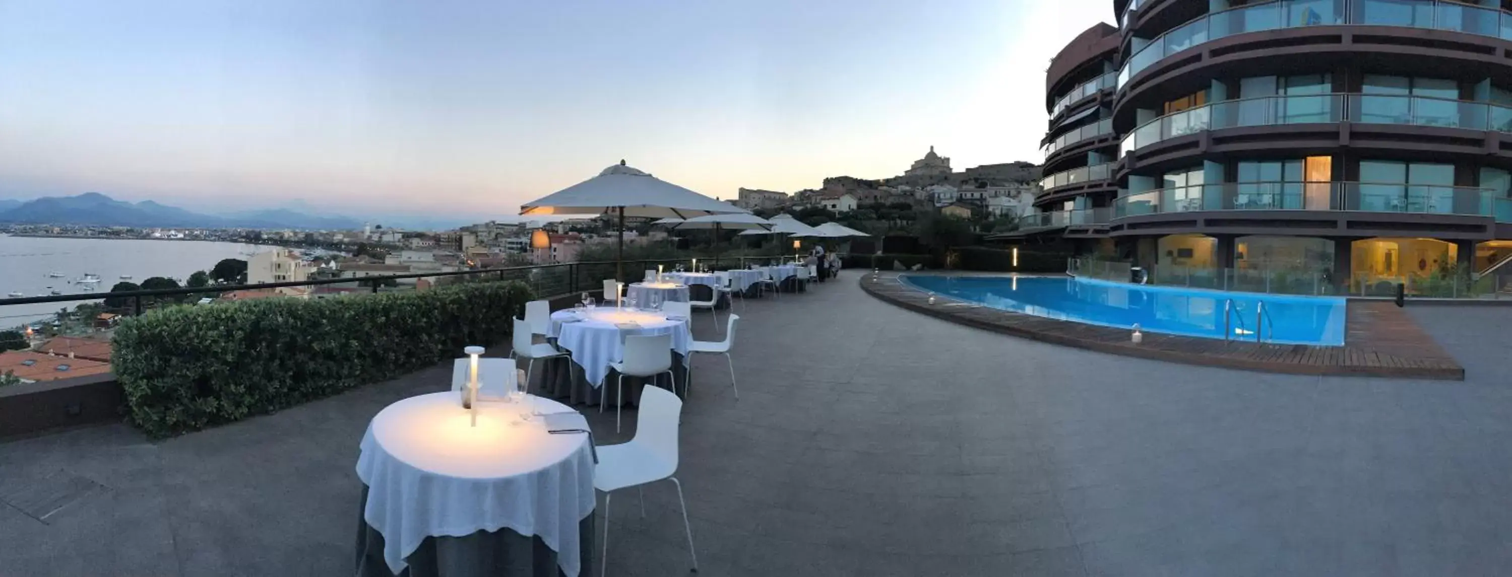 Restaurant/places to eat, Swimming Pool in Eolian Milazzo Hotel