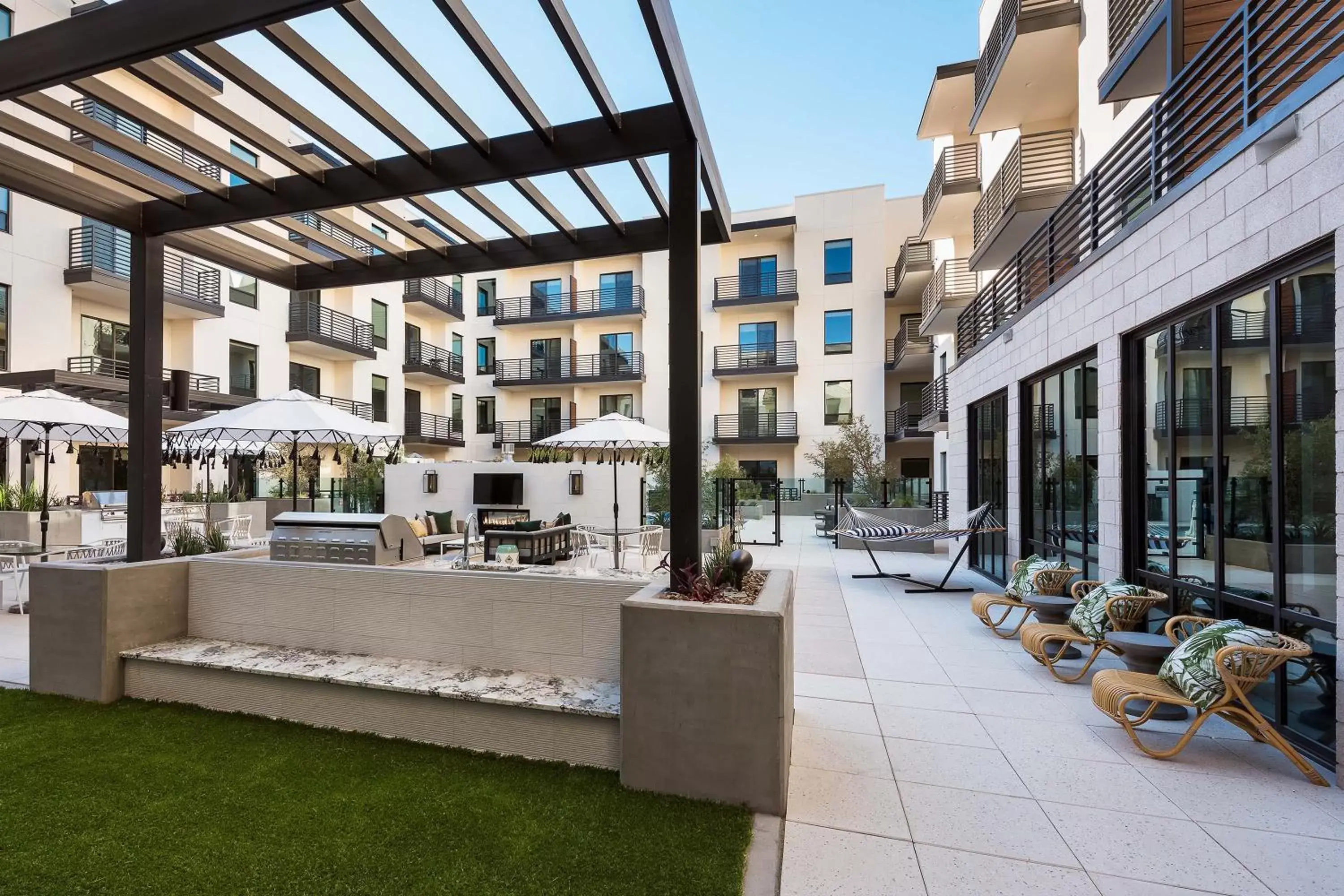 Balcony/Terrace in Sentral Old Town