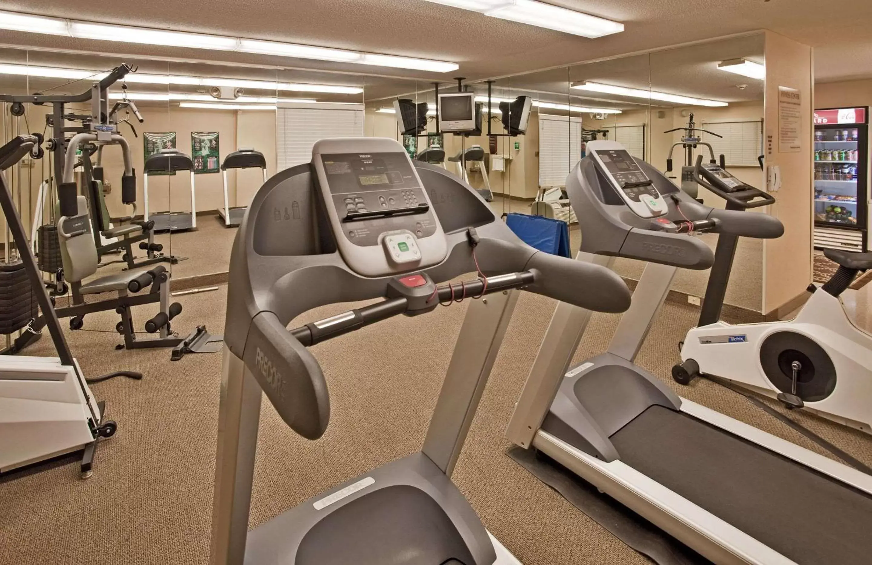 Spa and wellness centre/facilities, Fitness Center/Facilities in MainStay Suites- Kansas City Overland Park
