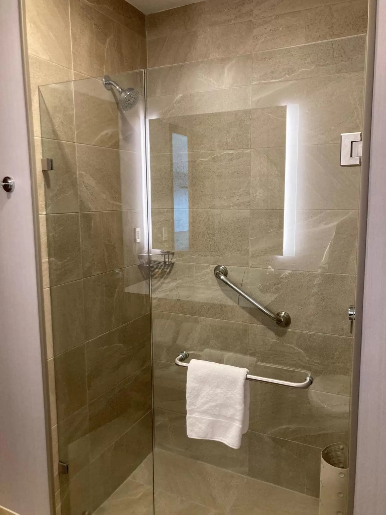 Shower in Hyatt Place Saltillo