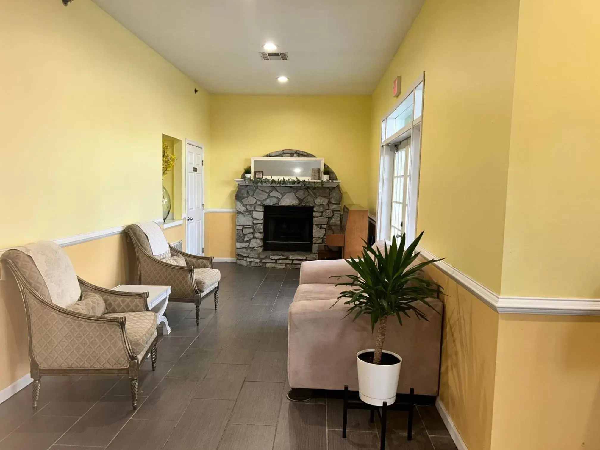 Lobby or reception in Seven Gables Inn Lobby or reception in Seven Gables Inn