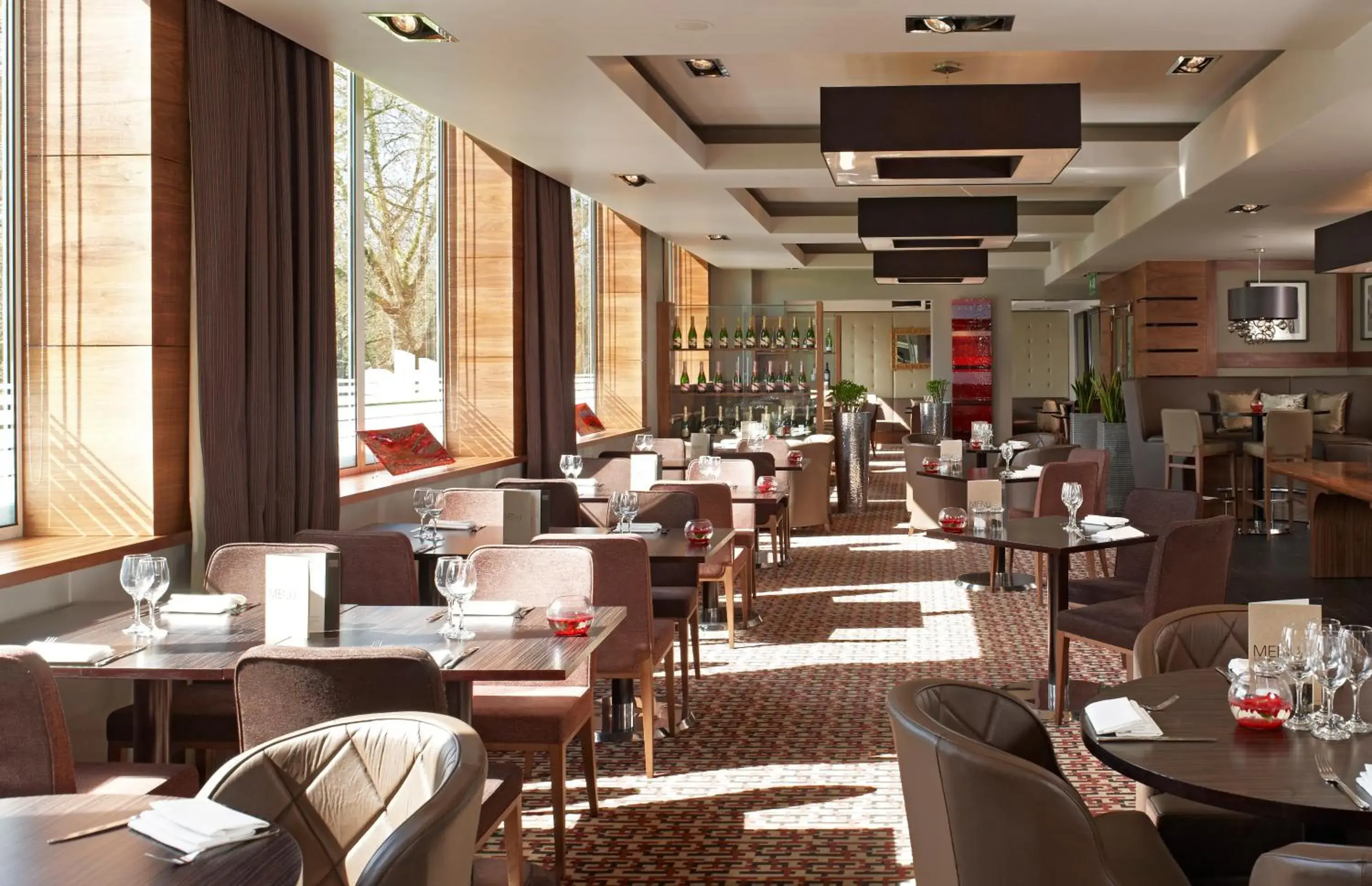 Restaurant/Places to Eat in Thistle London Hyde Park Kensington Gardens
