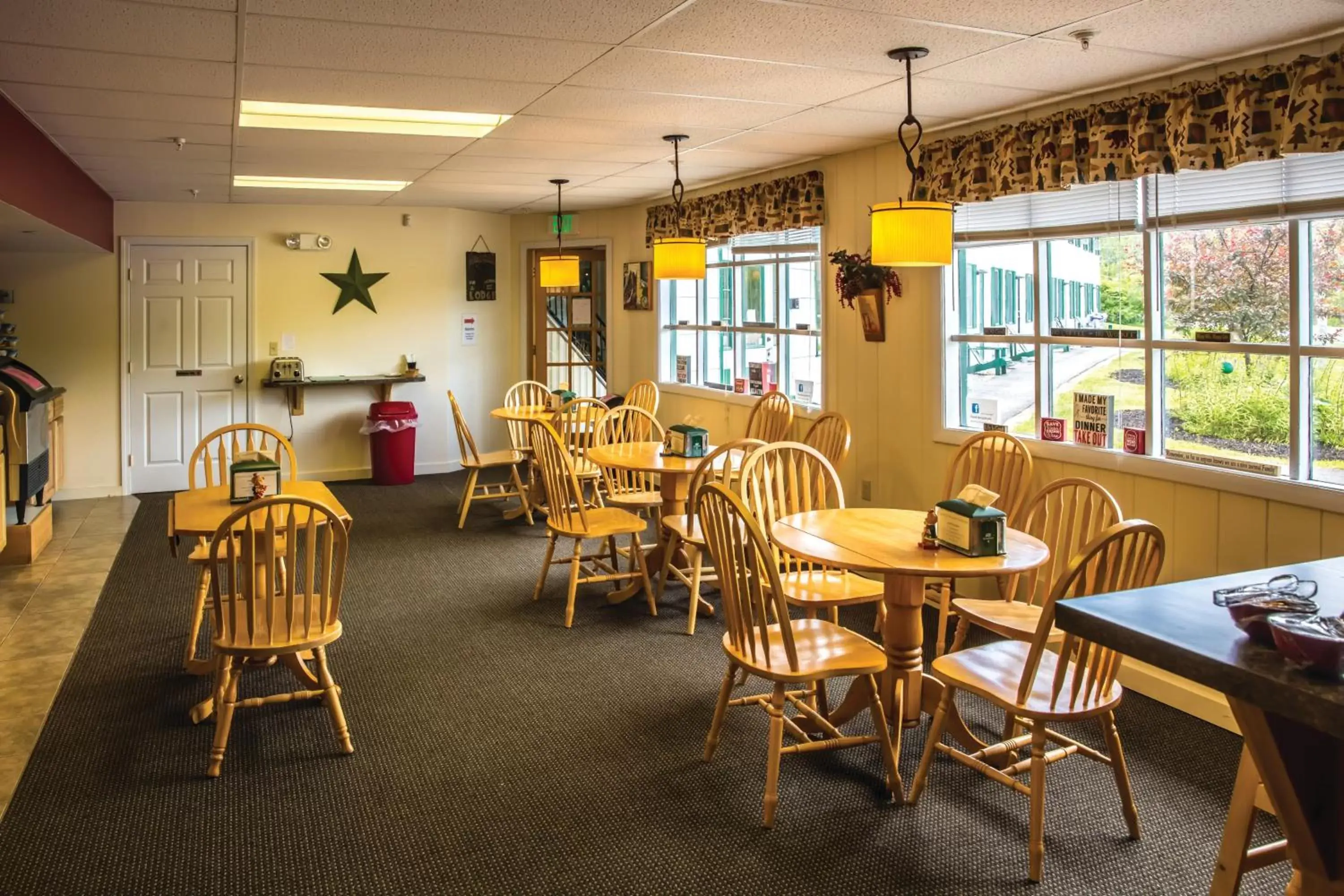 Continental breakfast, Restaurant/Places to Eat in The Lodge at Poland Spring Resort