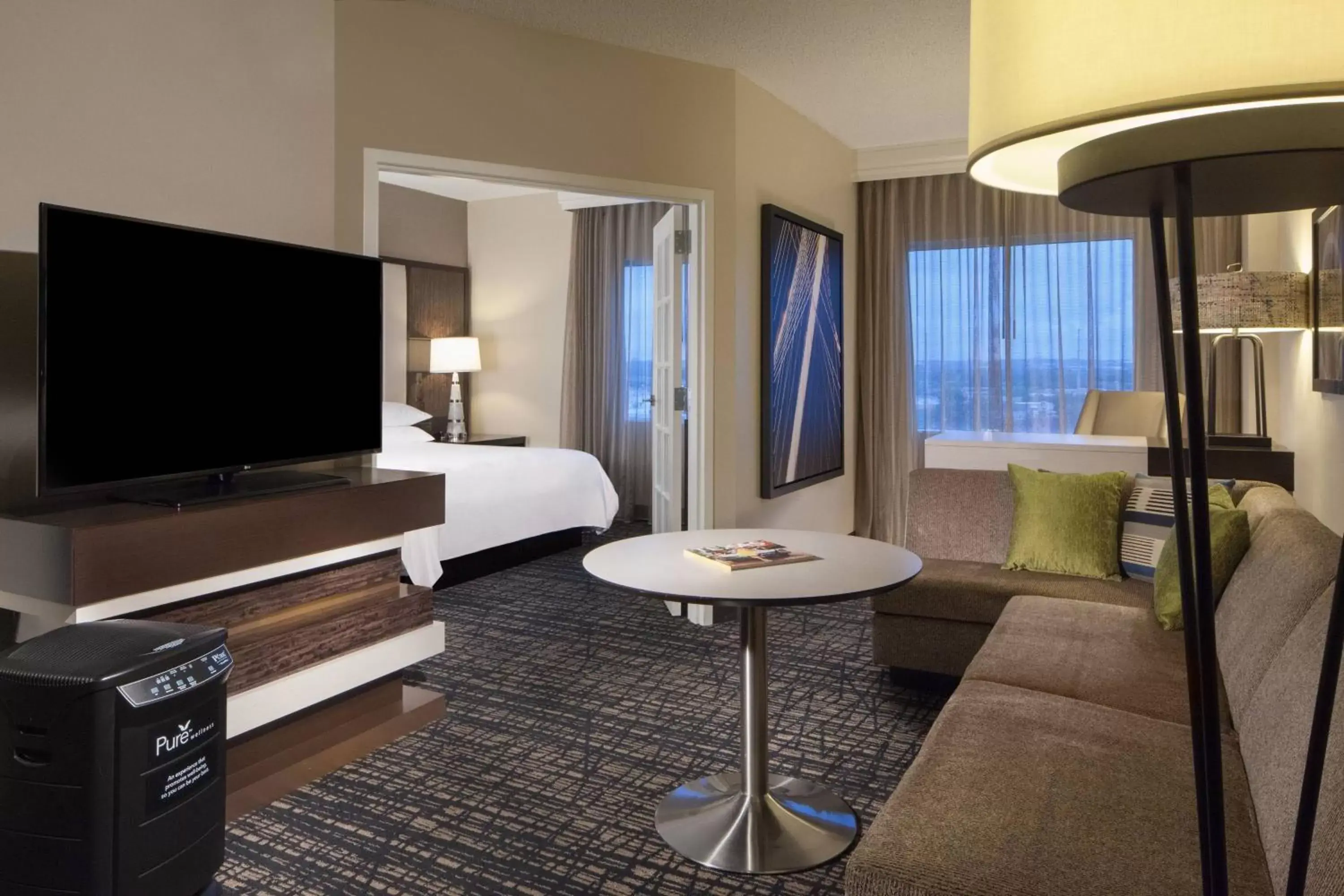 Bedroom, TV/Entertainment Center in Dallas Marriott Suites Medical/Market Center