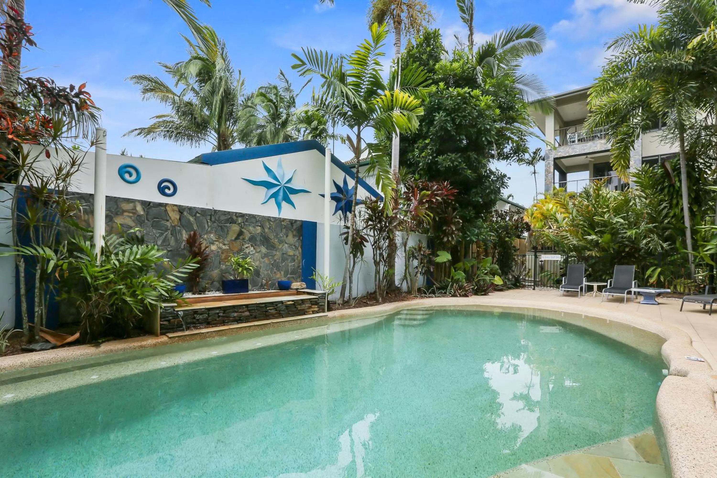 Swimming pool in Sea Point on Trinity Beach