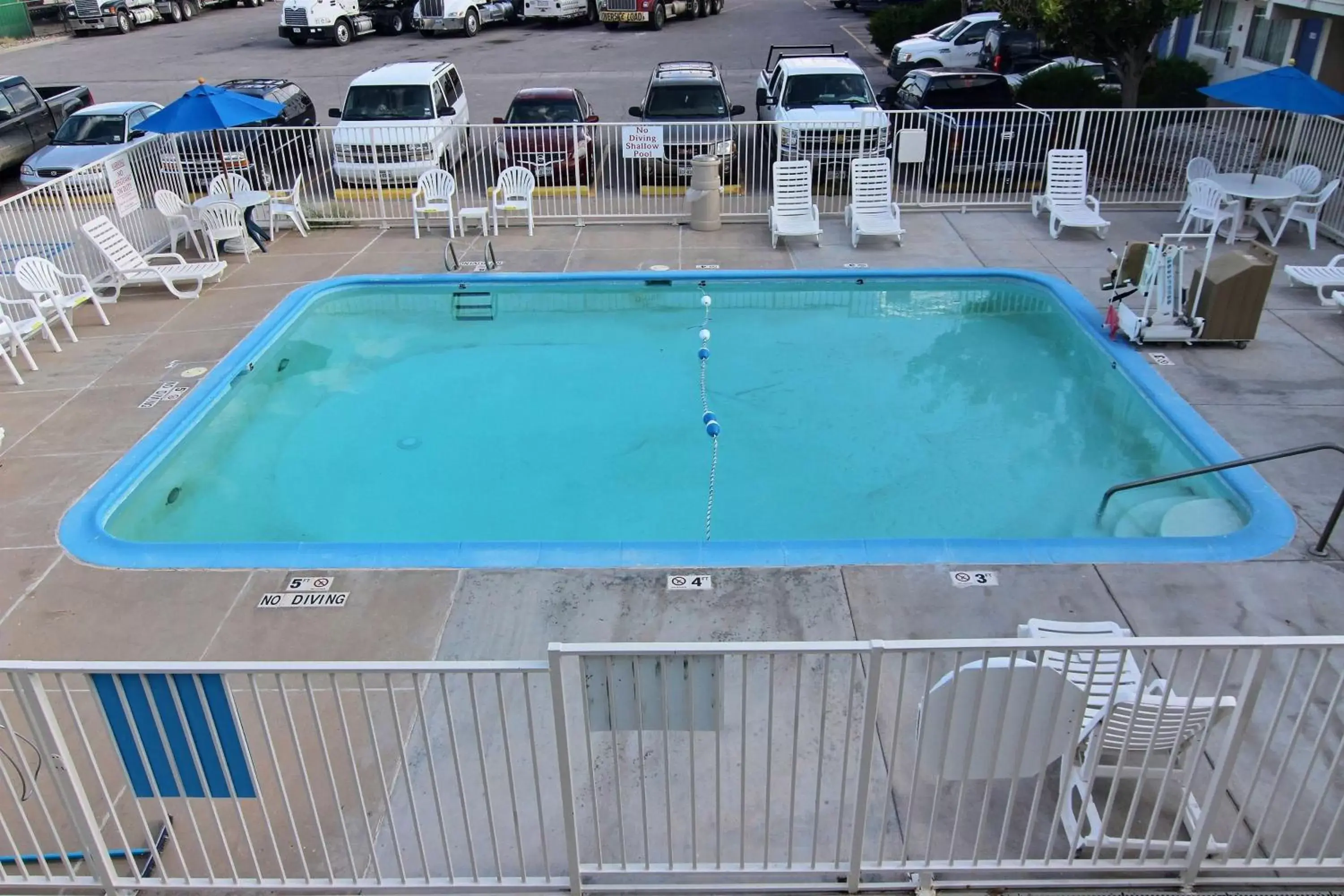 Pool view, Swimming Pool in Motel 6-Odessa, TX